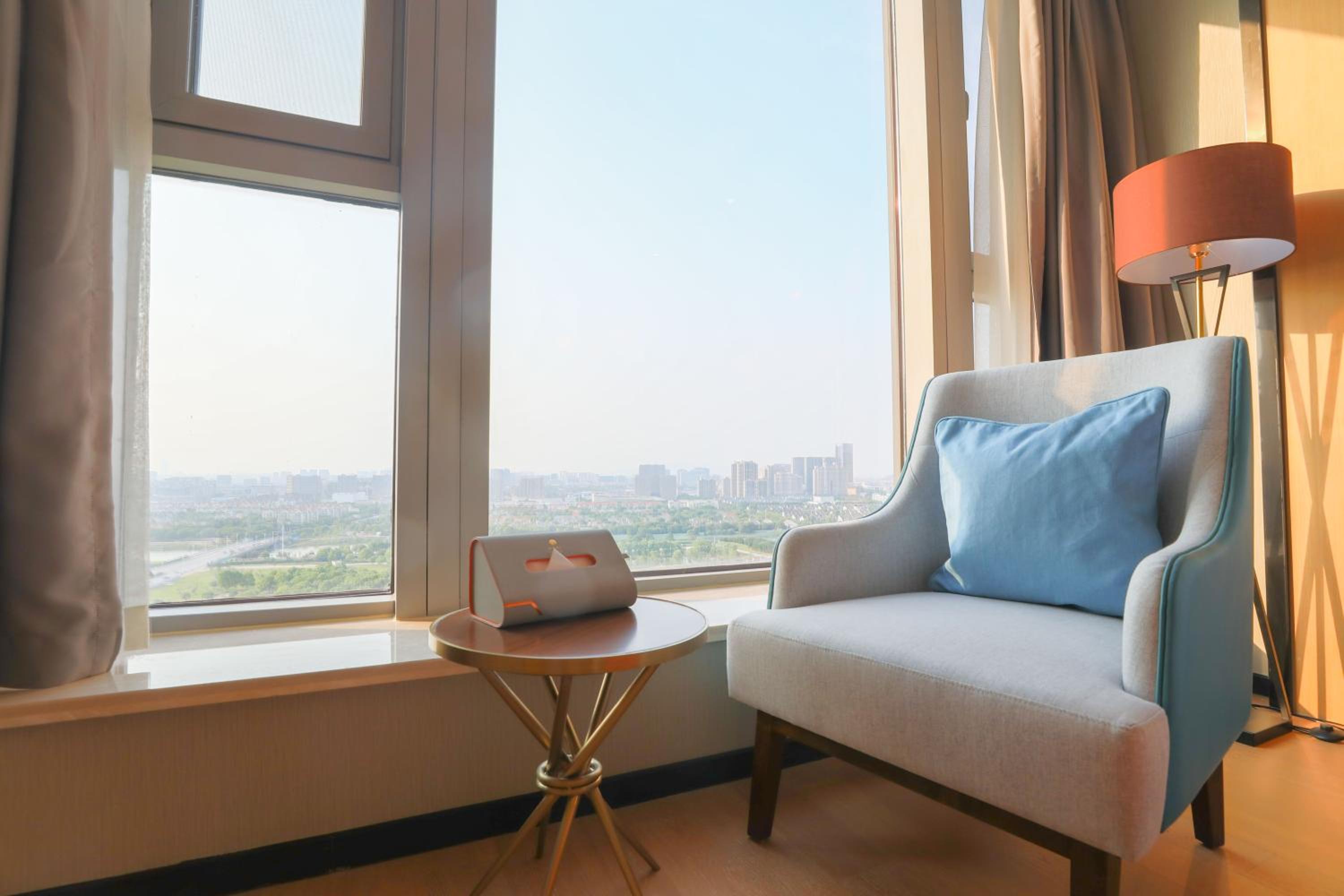 Superior  Executive Suite with Garden View photo 2