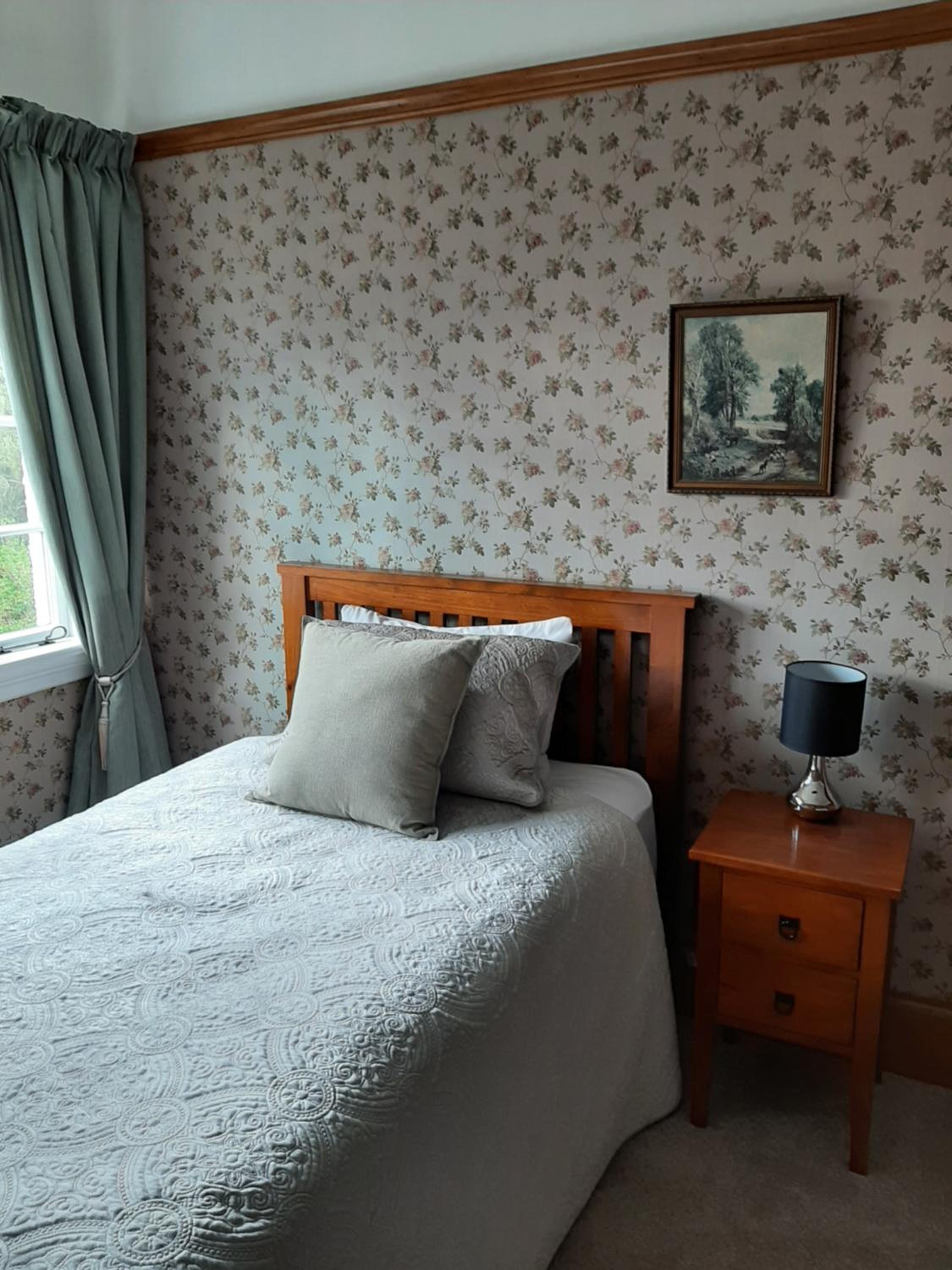 Standard Twin Room with Garden View - Photo 3