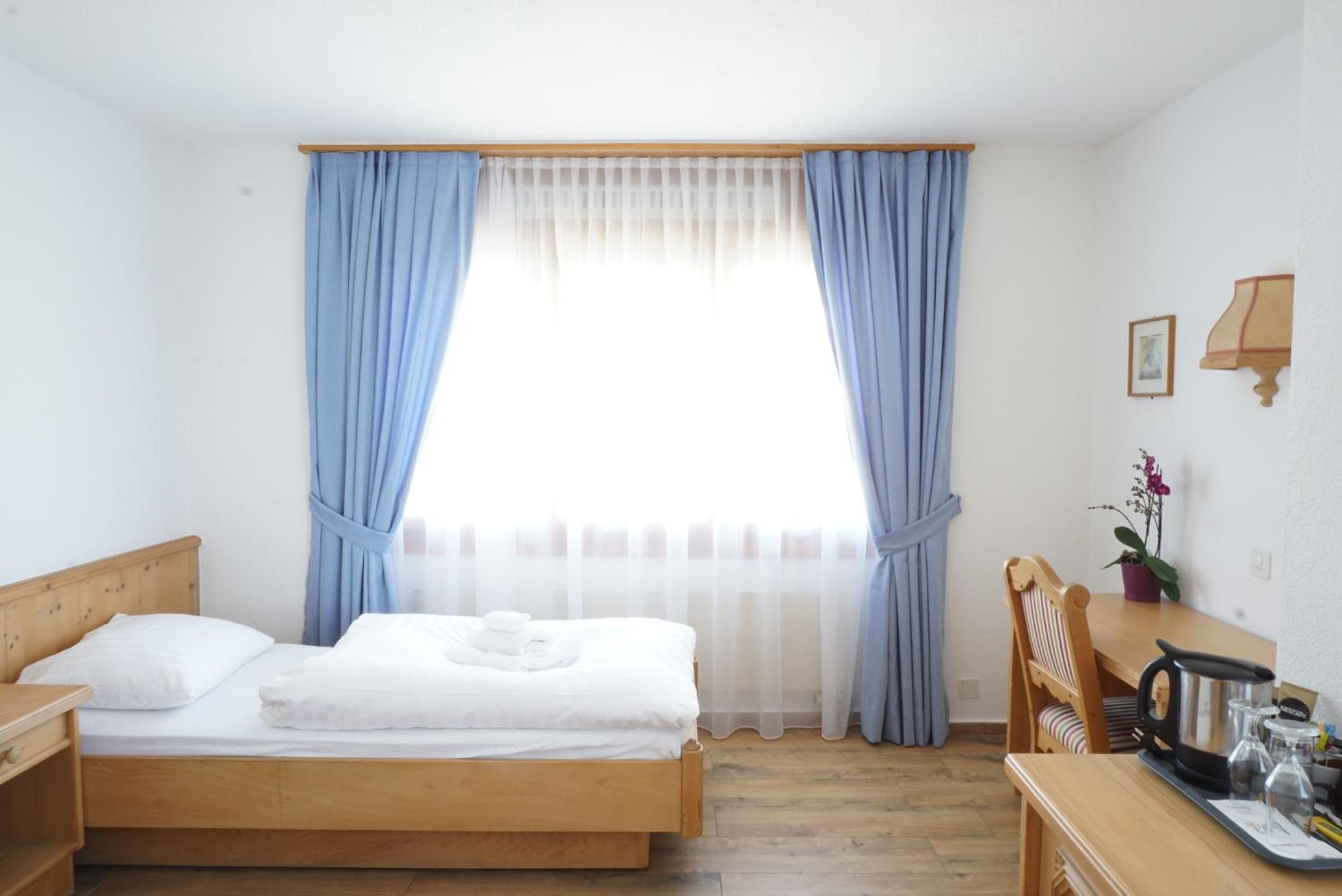 Standard Double Room - Photo 1