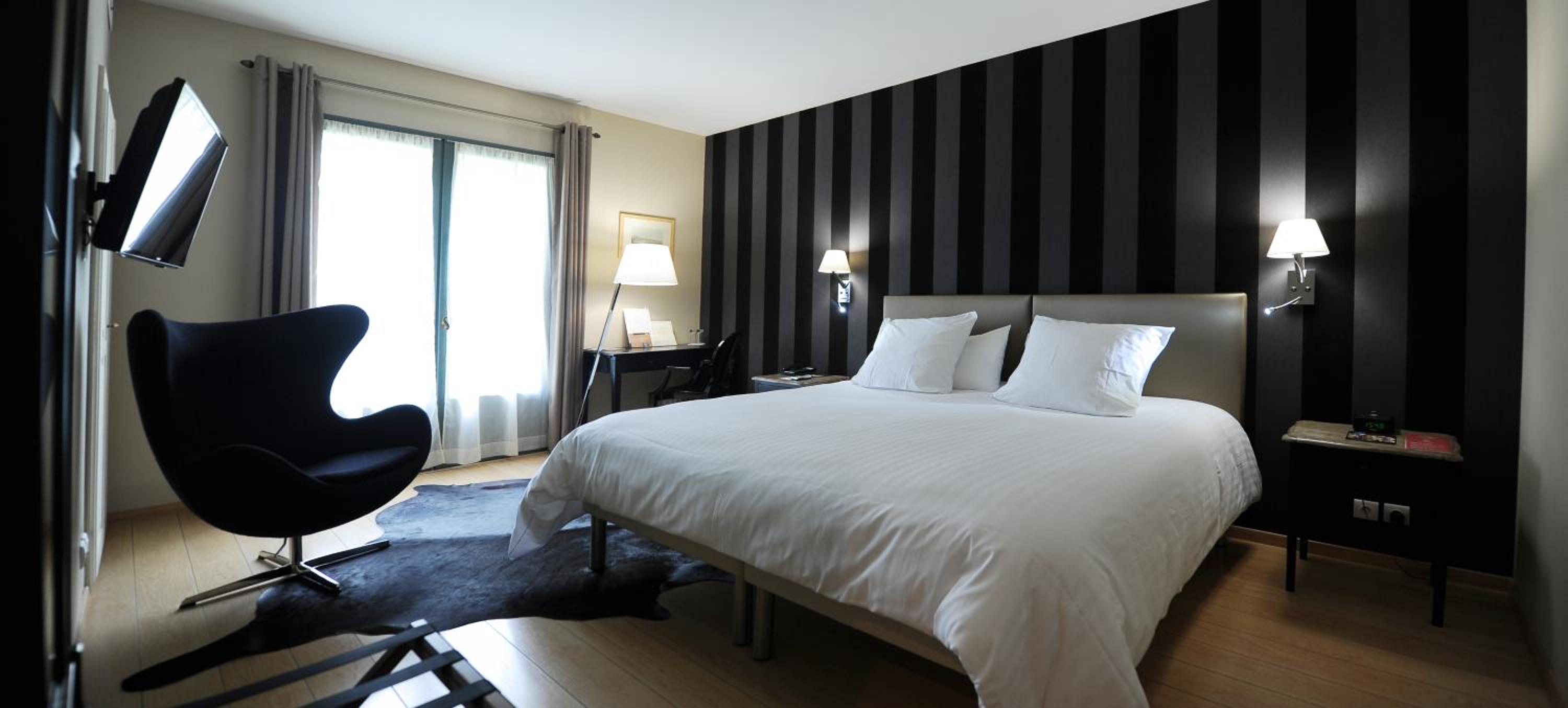 Standard Double Room with Spa Access