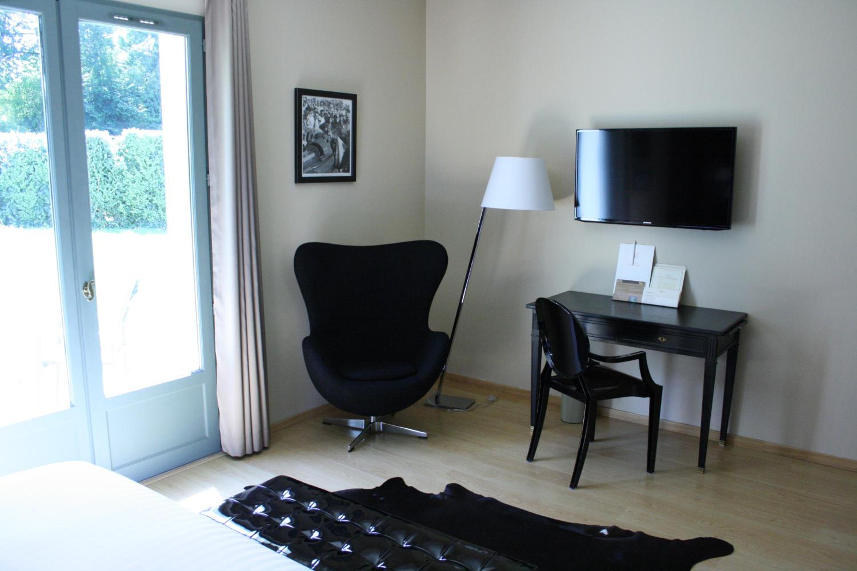 Standard Double Room with Spa Access photo 2