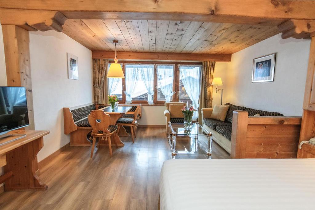 Junior Suite - Photo 3