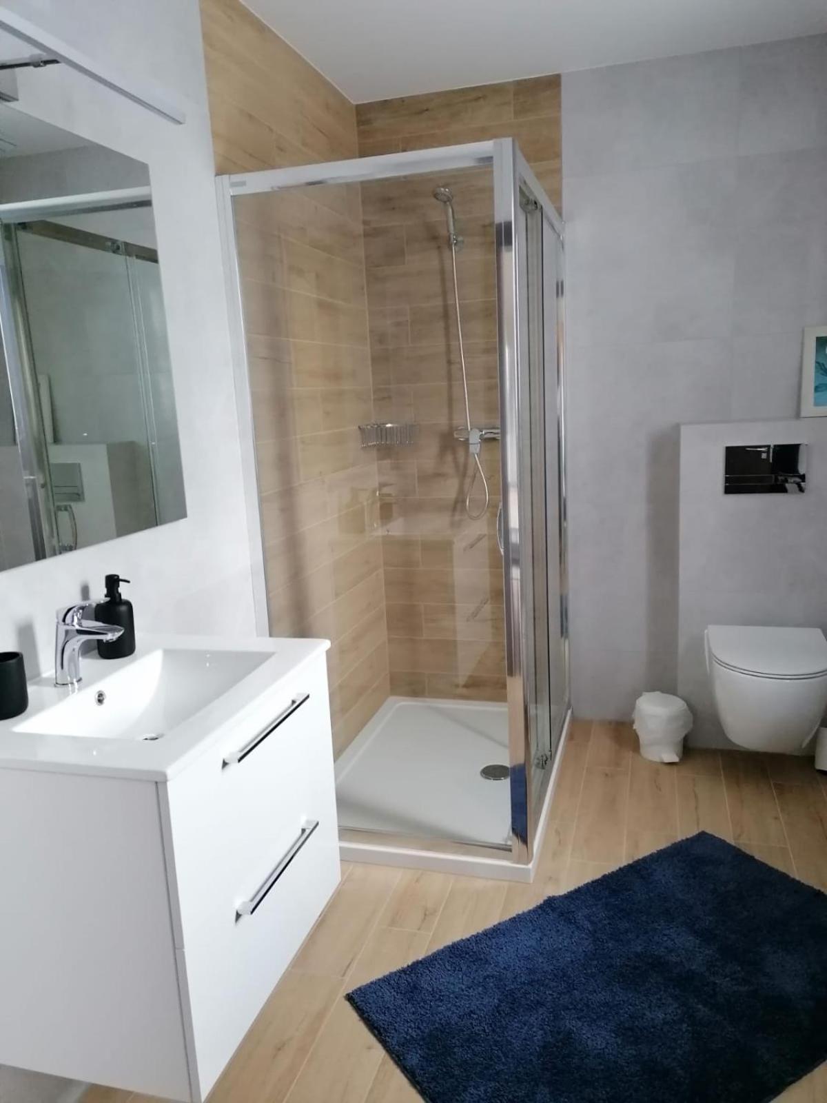 Standard Triple Room photo 2