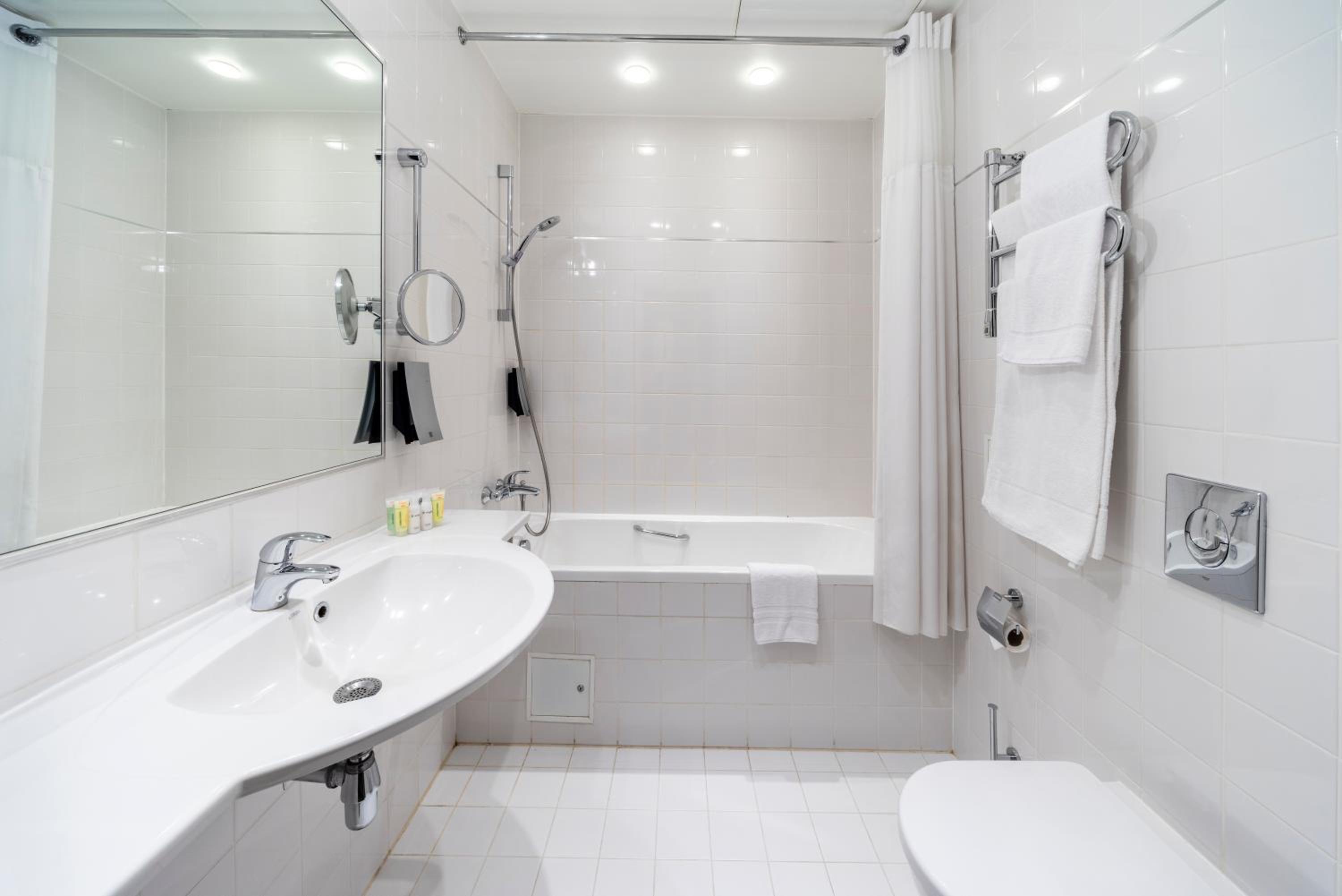 Standard Triple Room - Photo 4