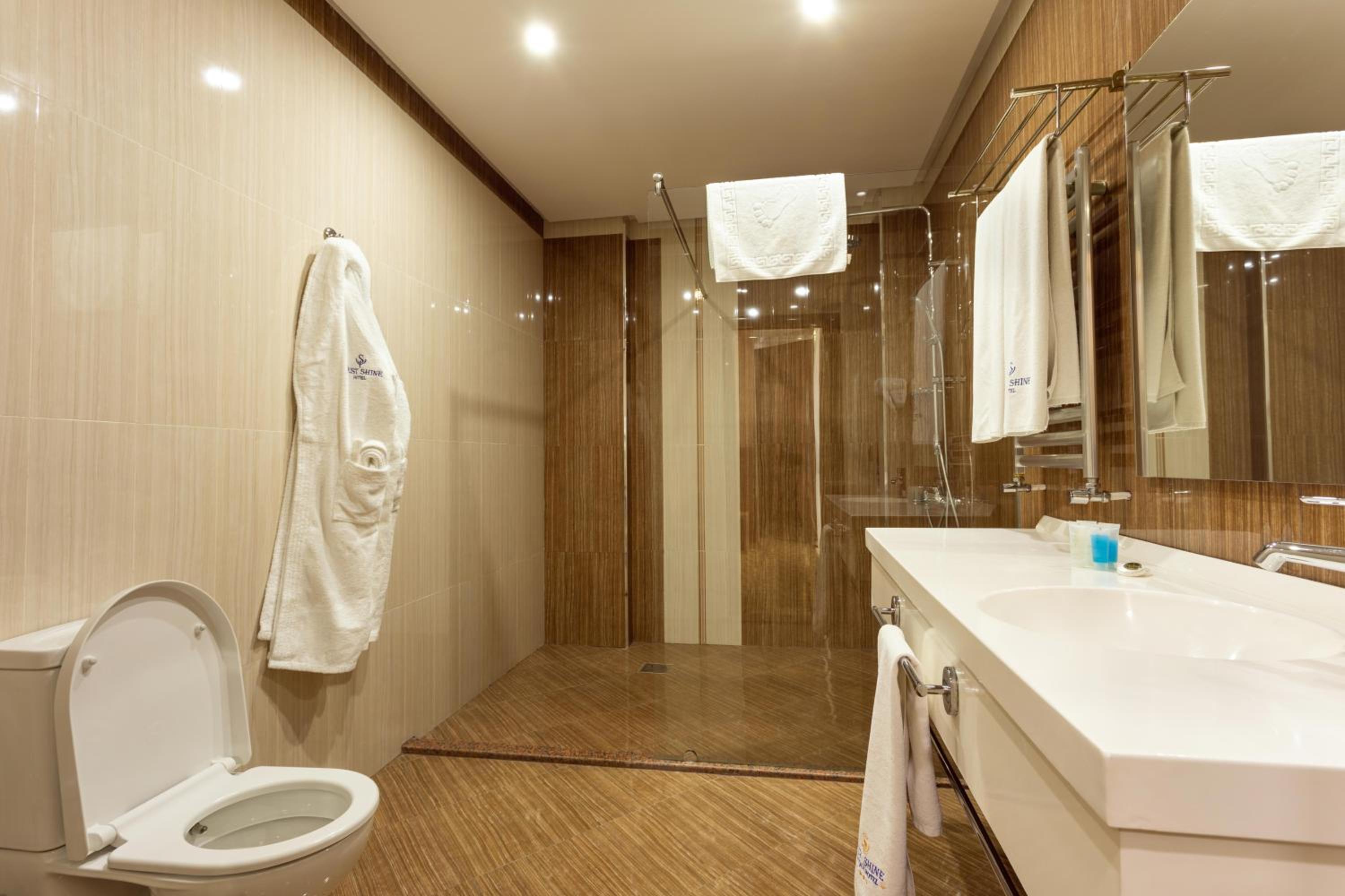 Superior Quadruple Room photo 2