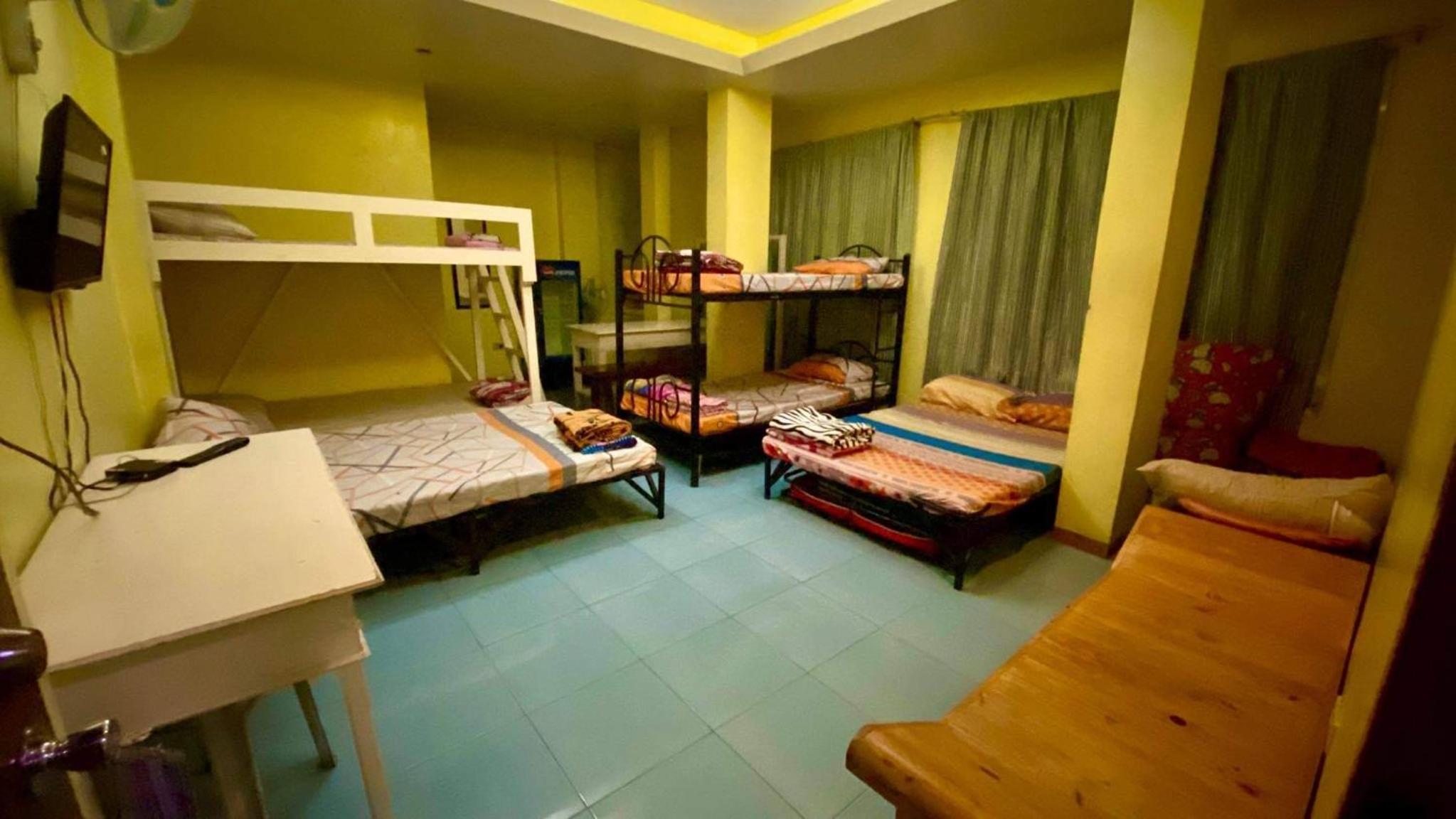 Deluxe Room - Photo 6