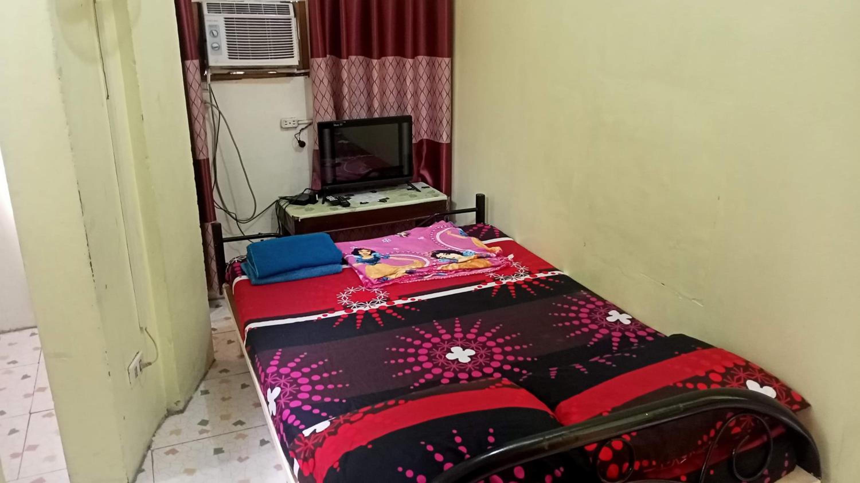 Deluxe Room - Photo 8