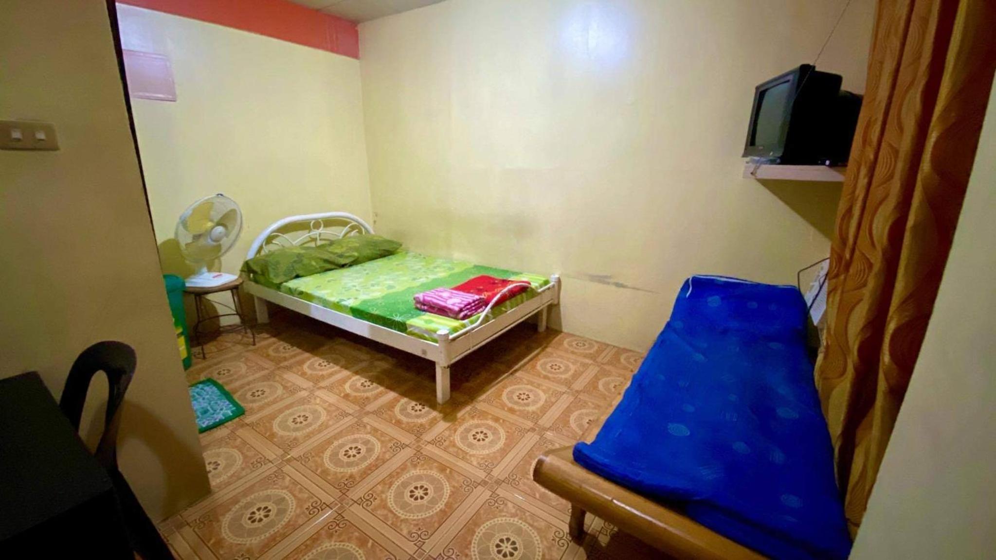 Deluxe Room - Photo 13