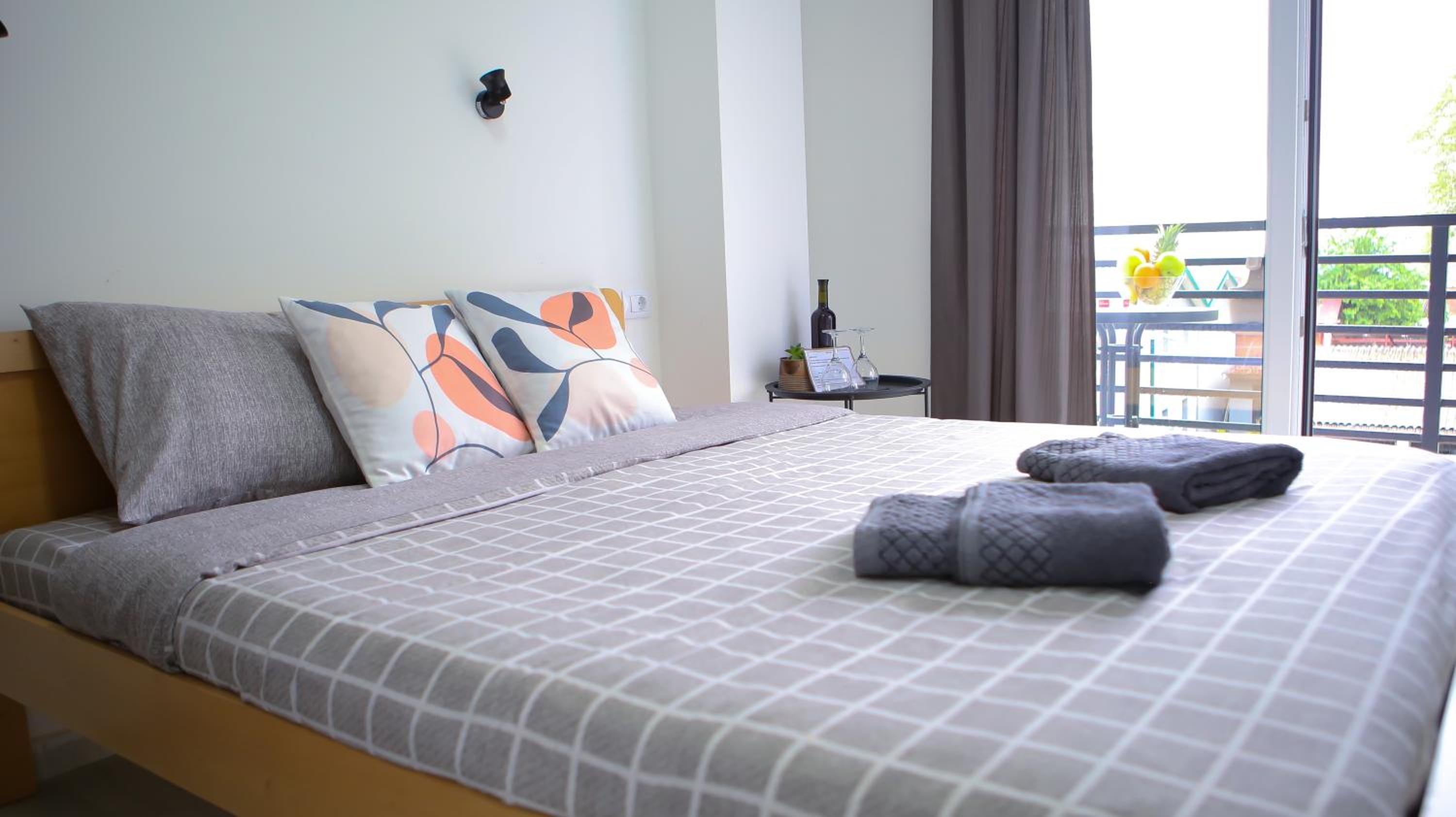 Standard Double Room - Photo 4