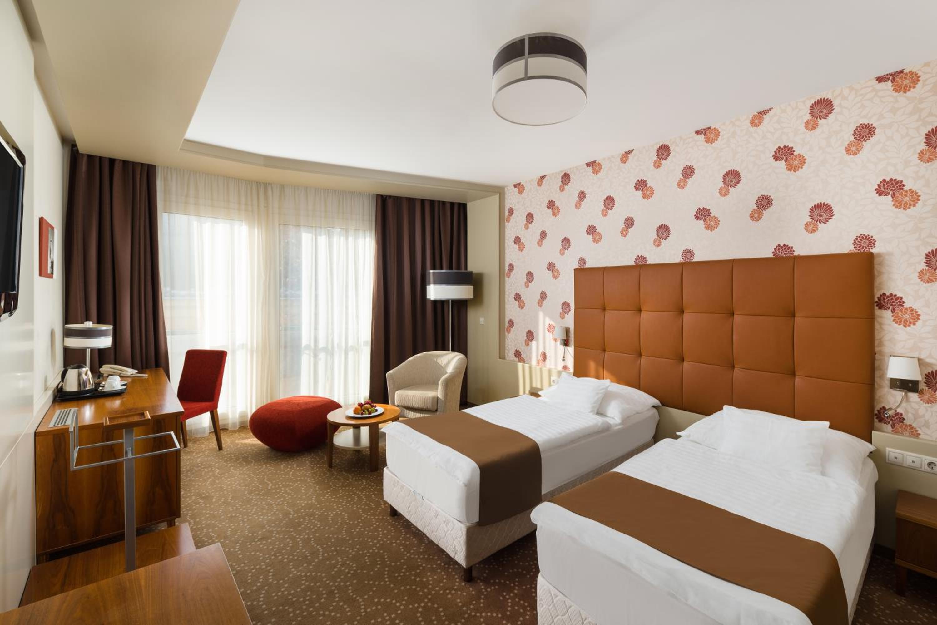 Superior Double or Twin Room - Photo 3