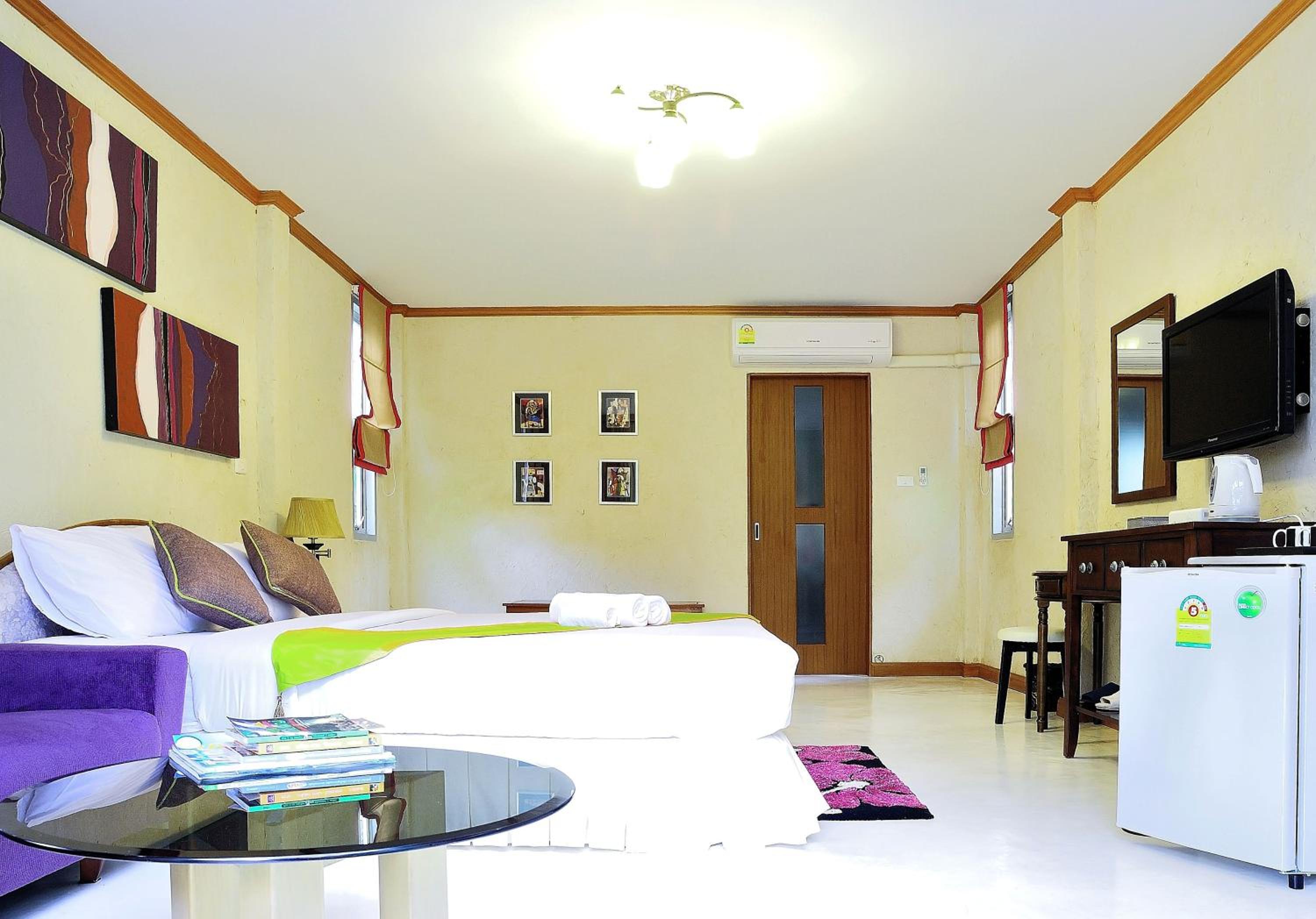 Deluxe Double Room photo 2