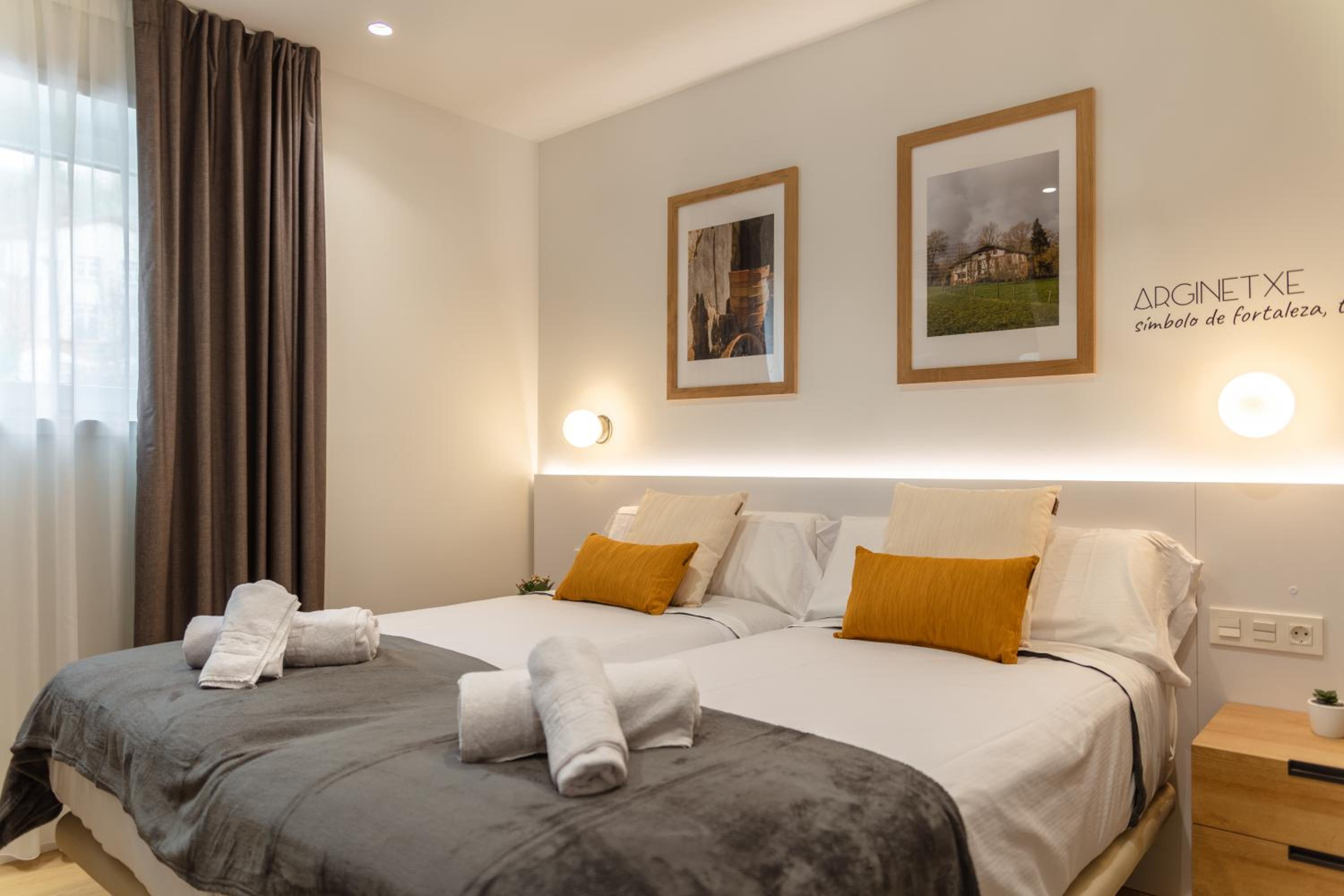 Standard Twin Room photo 3