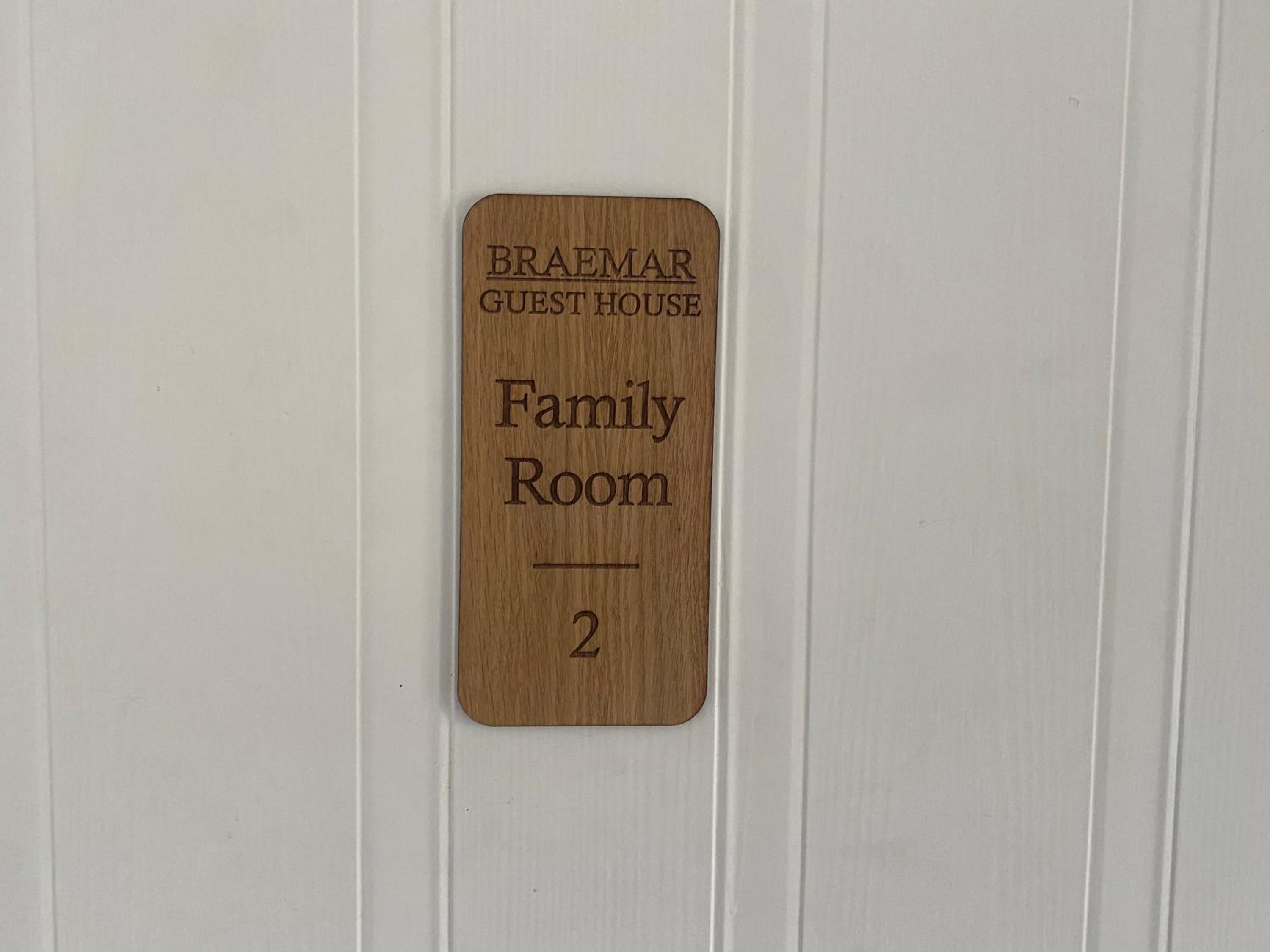 Family Room - Photo 6