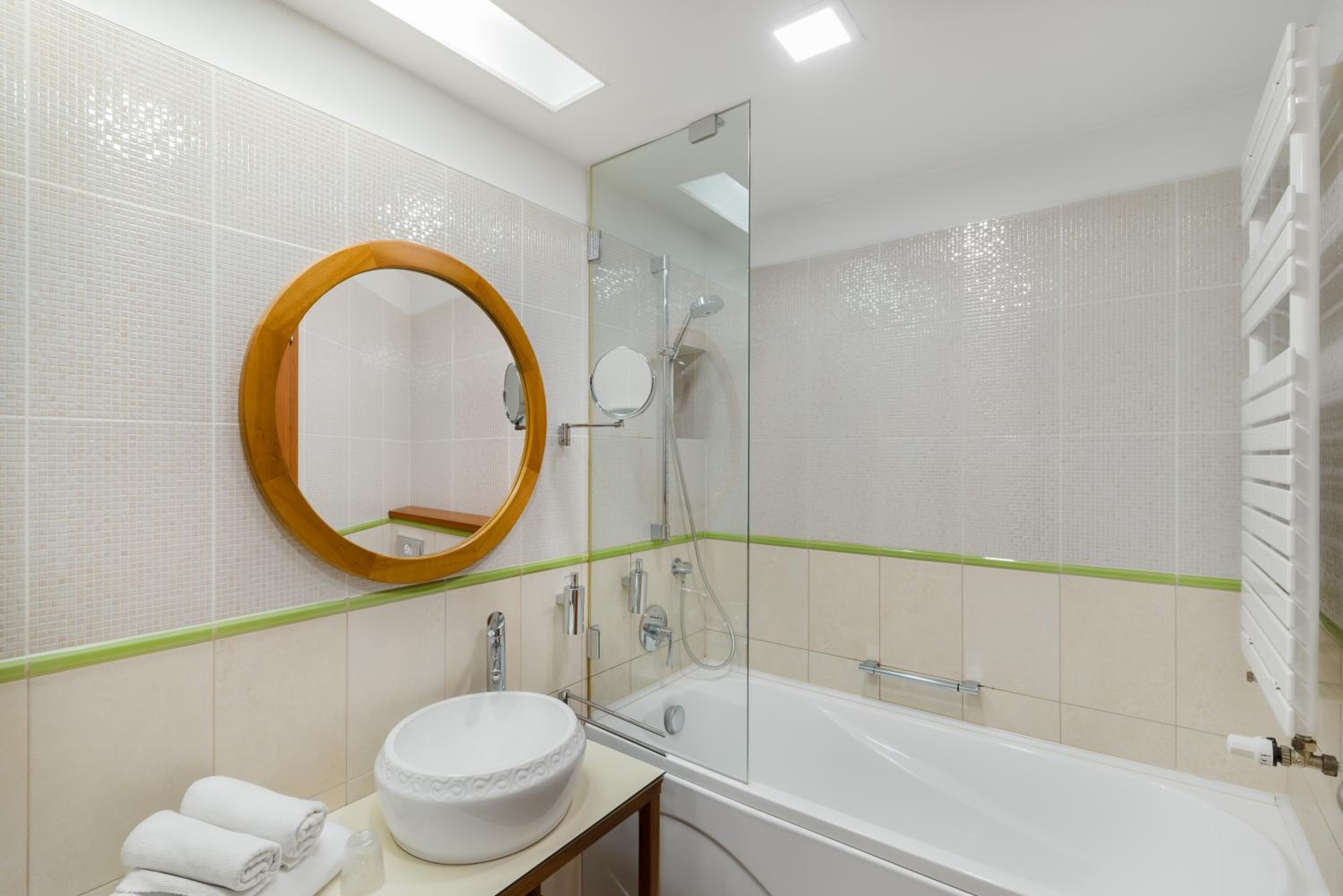 Standard Double or Twin Room - Photo 4