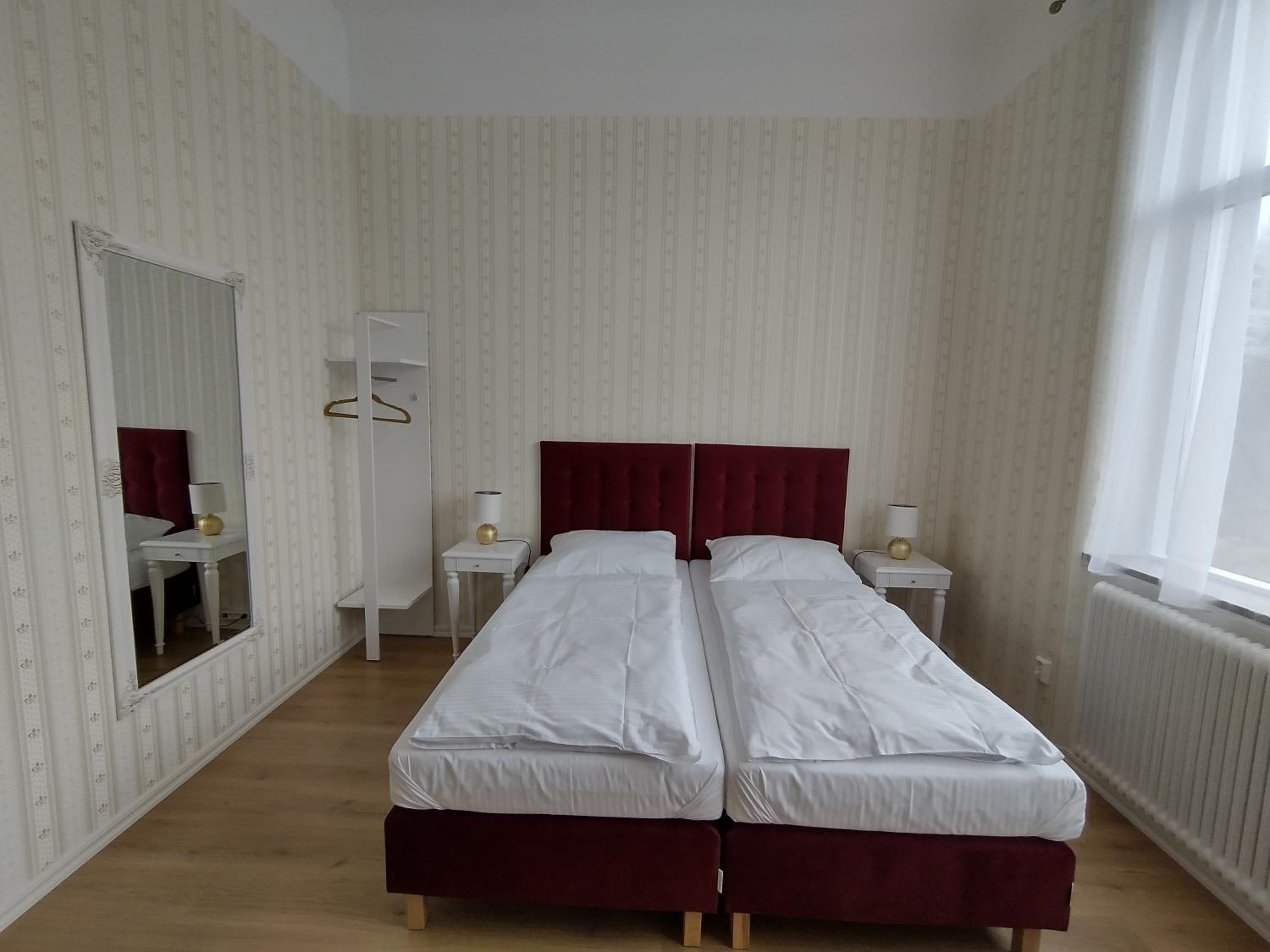 Comfort Triple Room