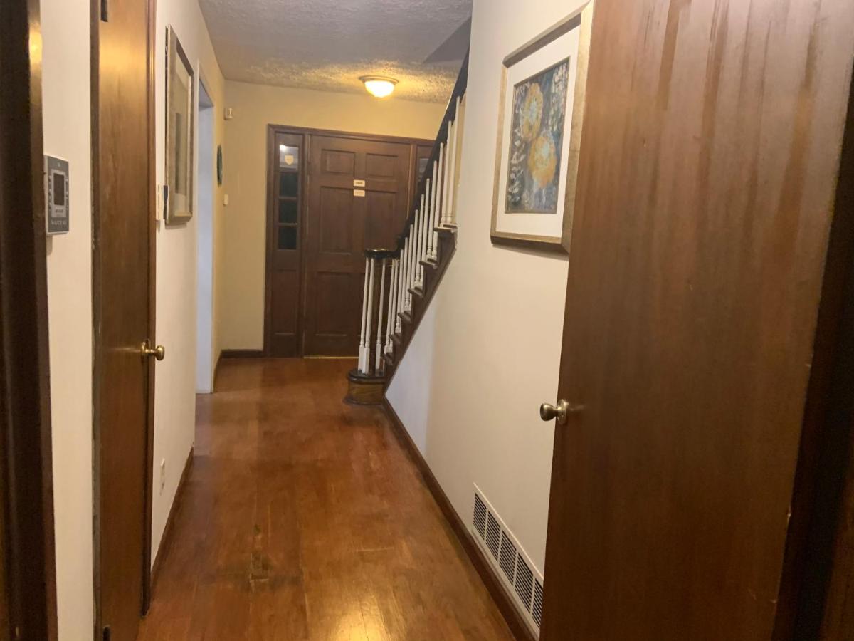 Four-Bedroom House photo 2