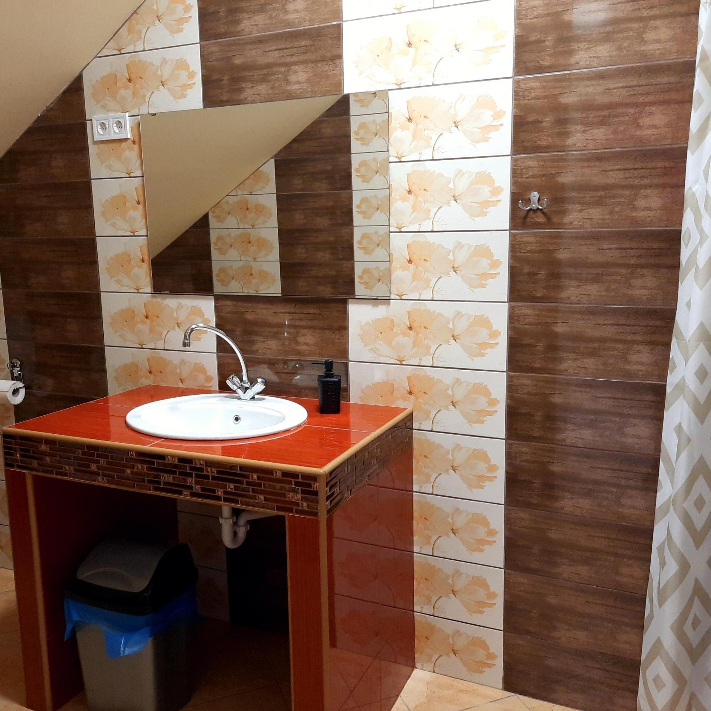 Deluxe Double or Twin Room - Photo 2