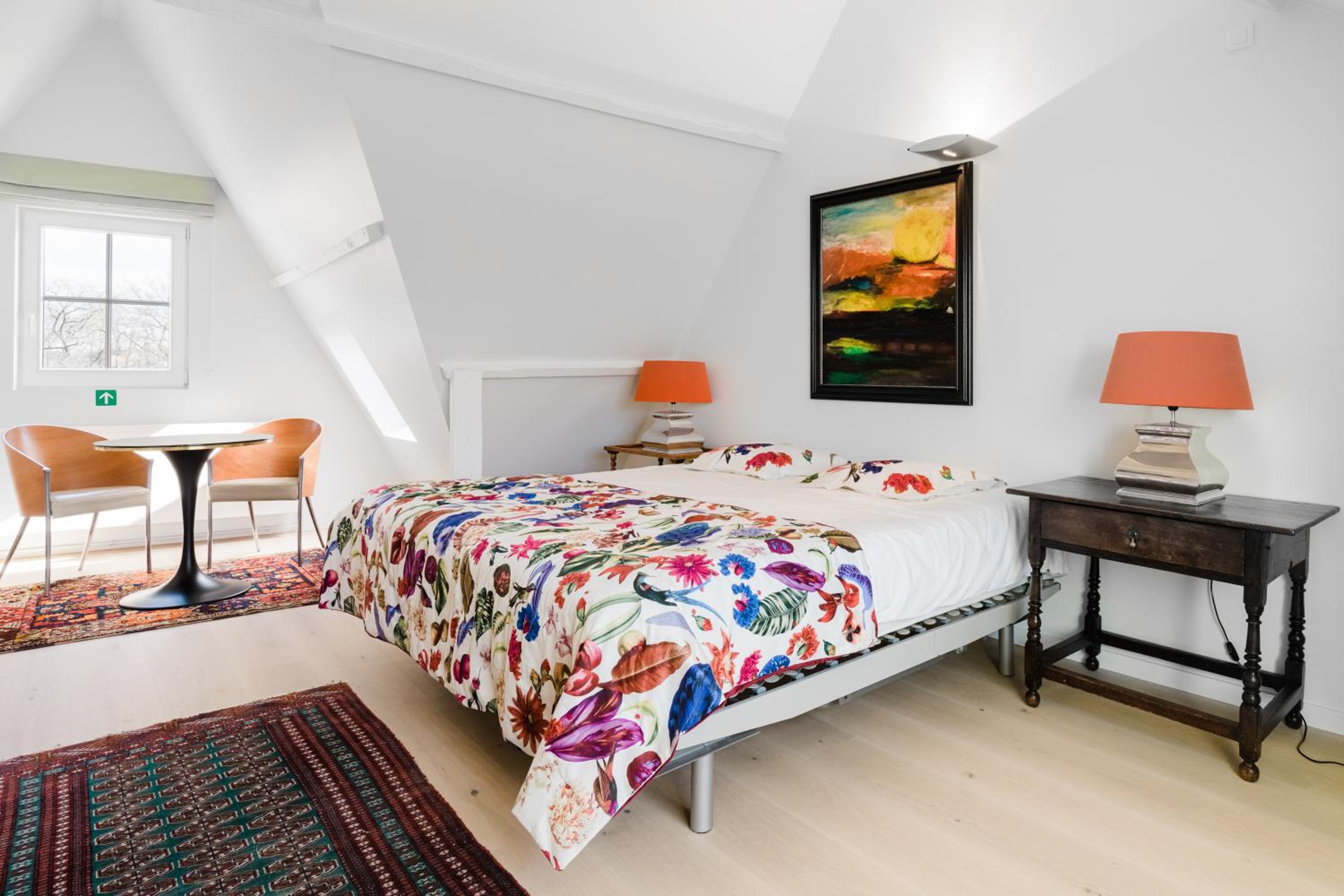 Deluxe King Room - Photo 1