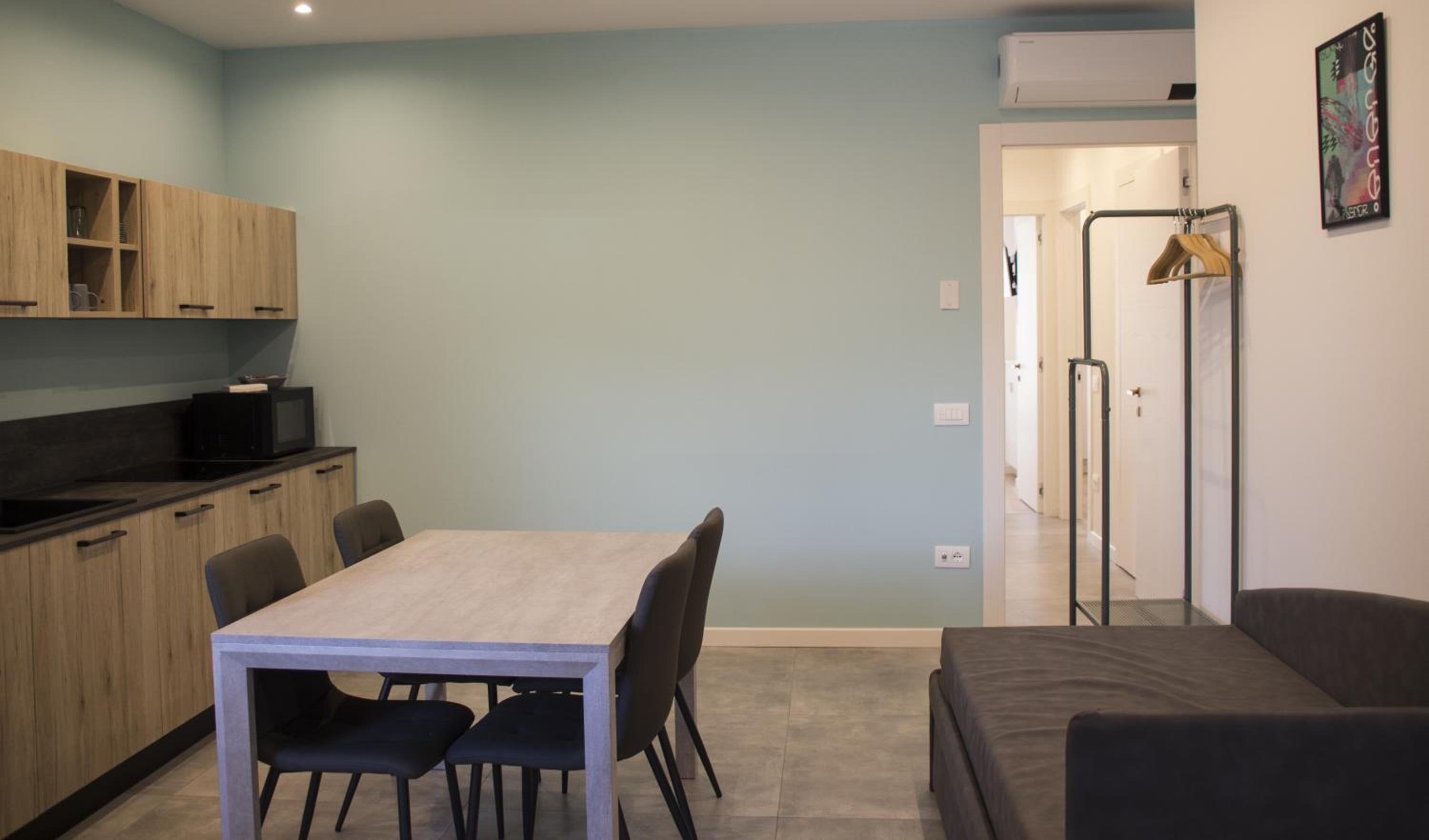 Two-Bedroom Apartment - Photo 11
