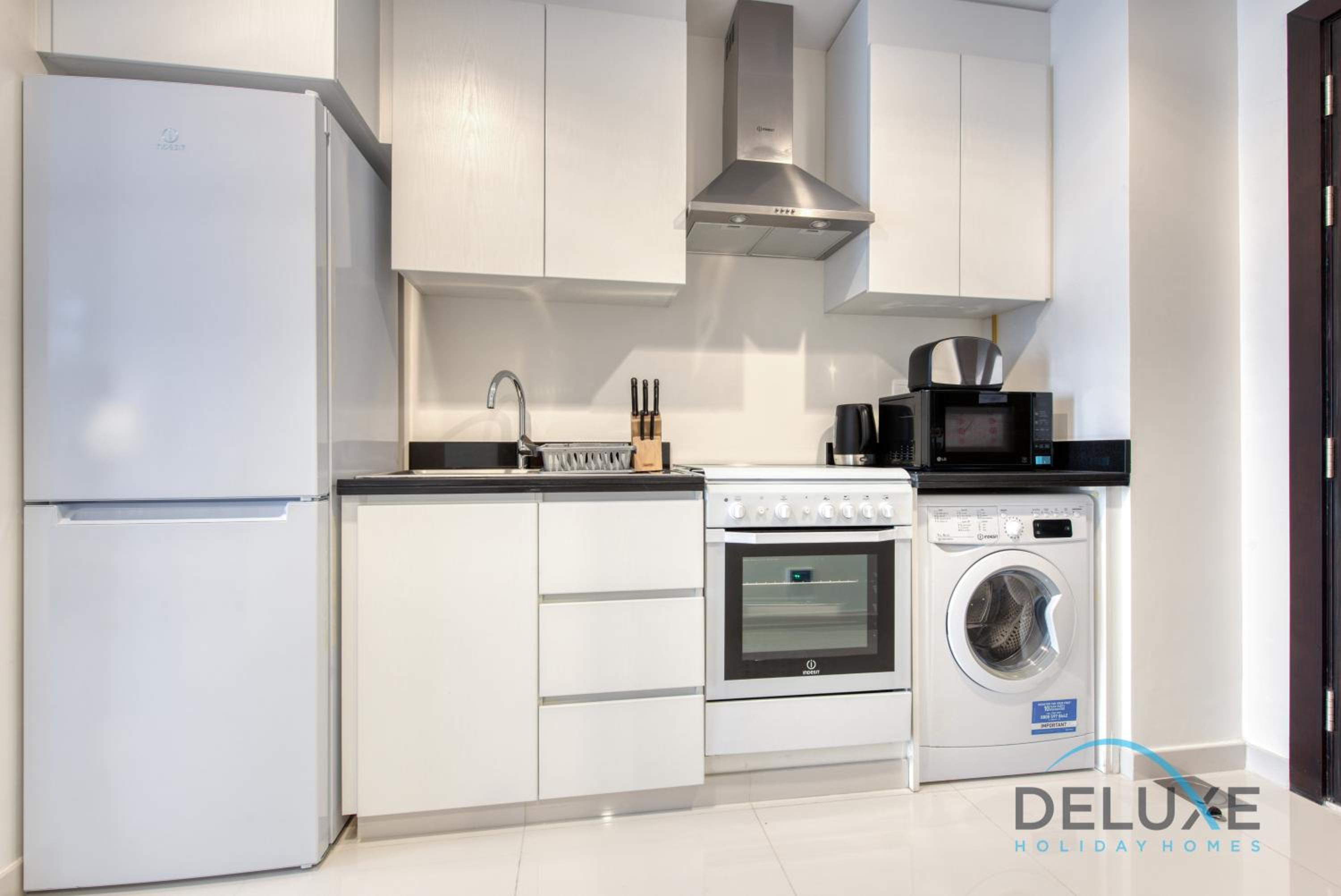 Studio Apartment photo 1