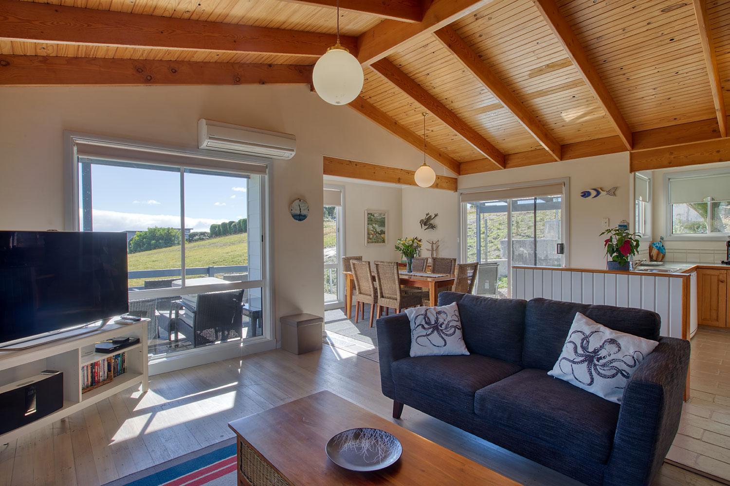 Three-Bedroom House photo 1