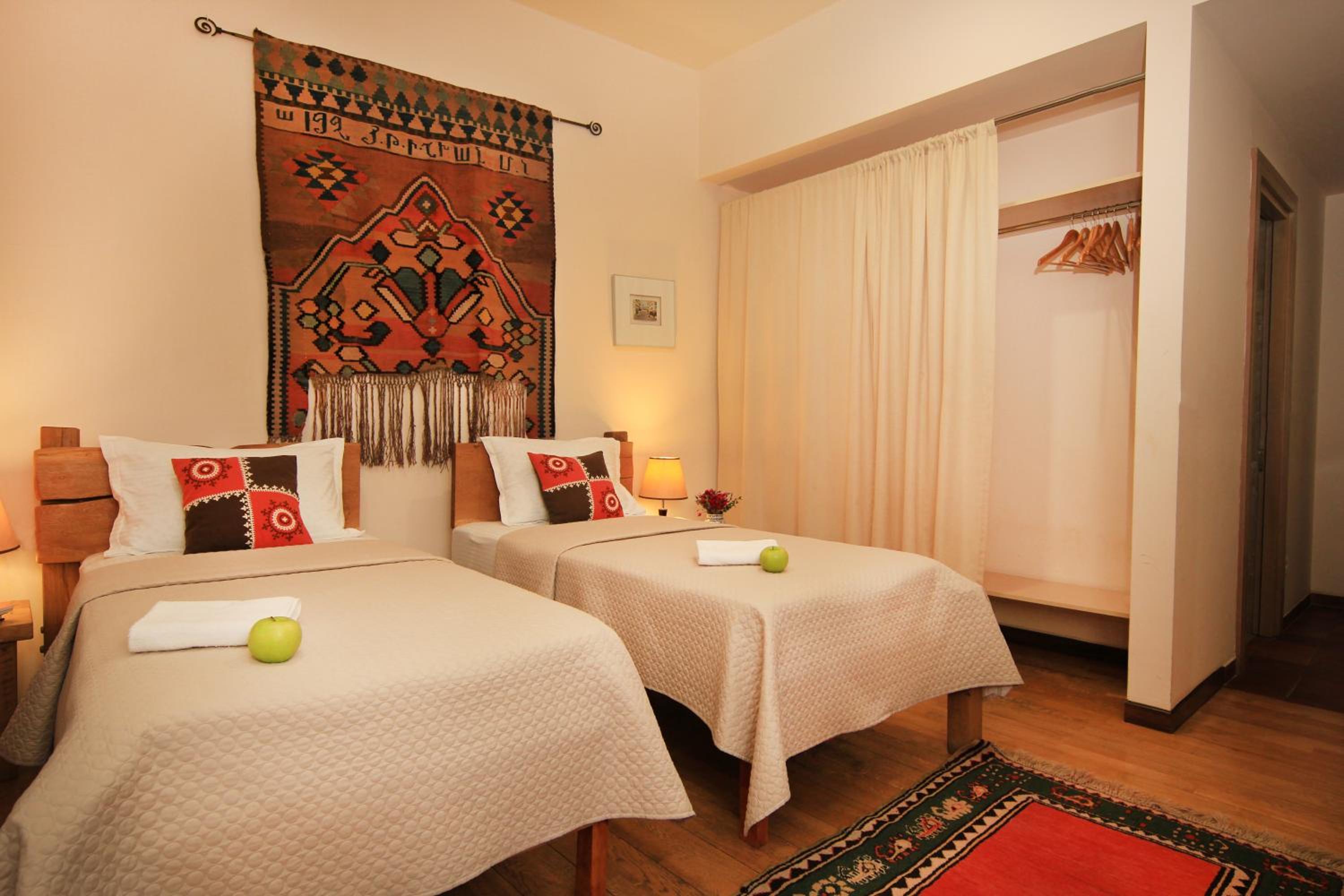 Budget Twin Room photo 1
