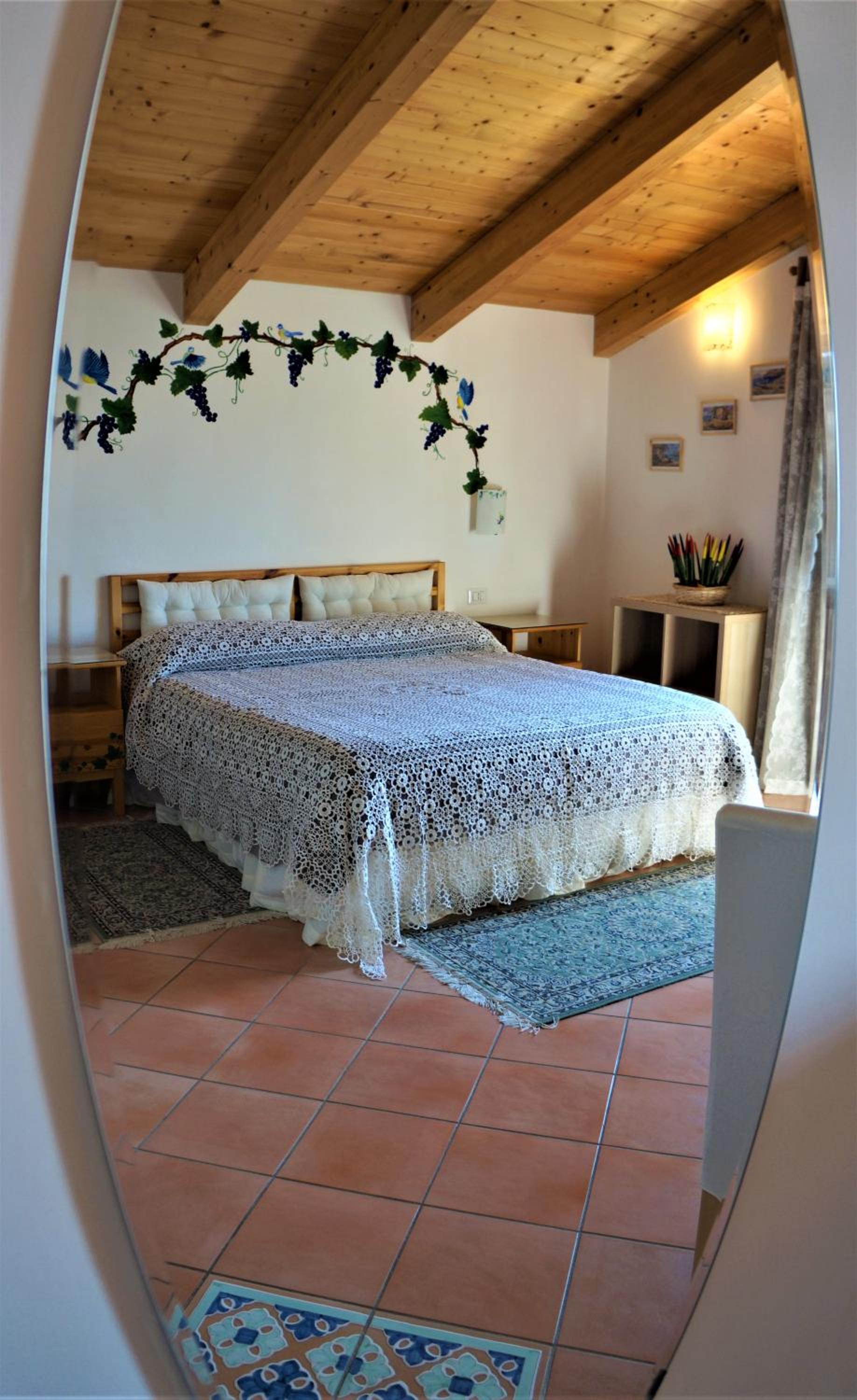 Double or Twin Room with Sea View - Photo 17