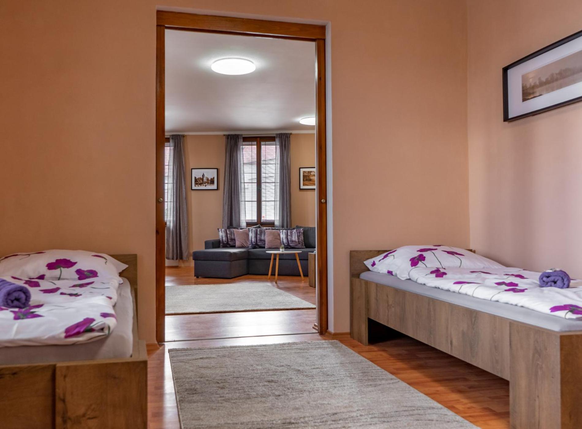 Apartment - Photo 3
