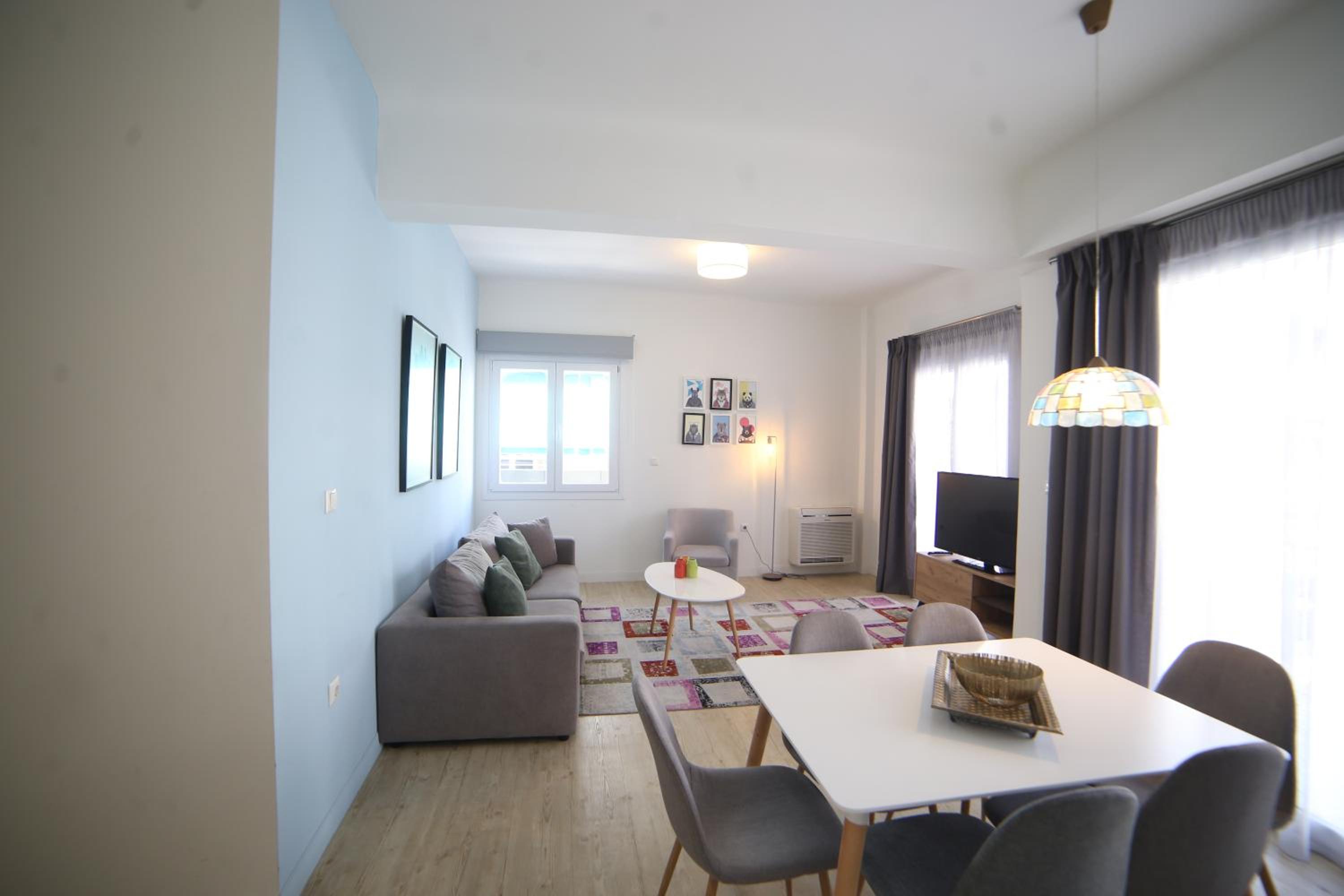 Three-Bedroom Apartment photo 1