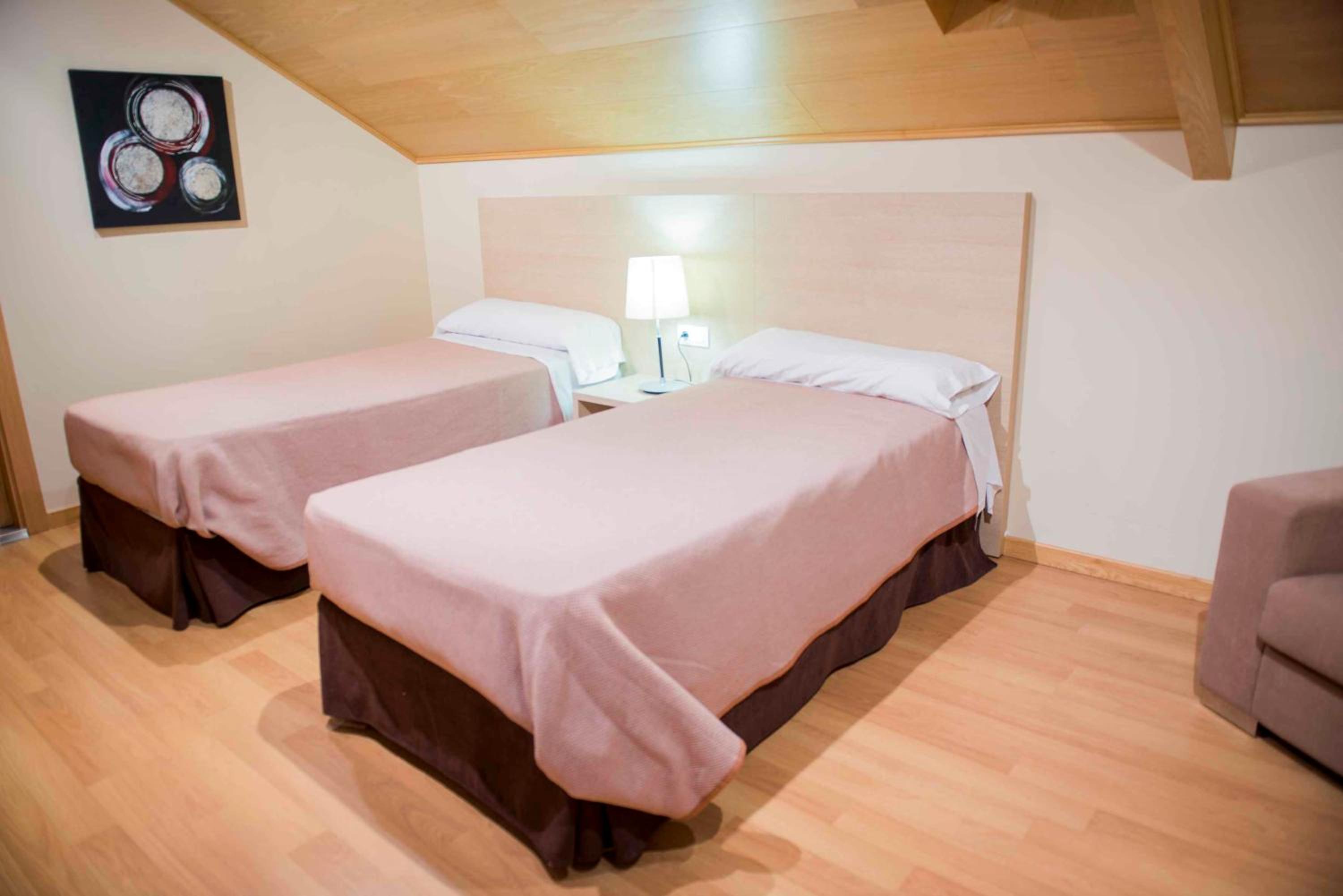 Double Room - Photo 4
