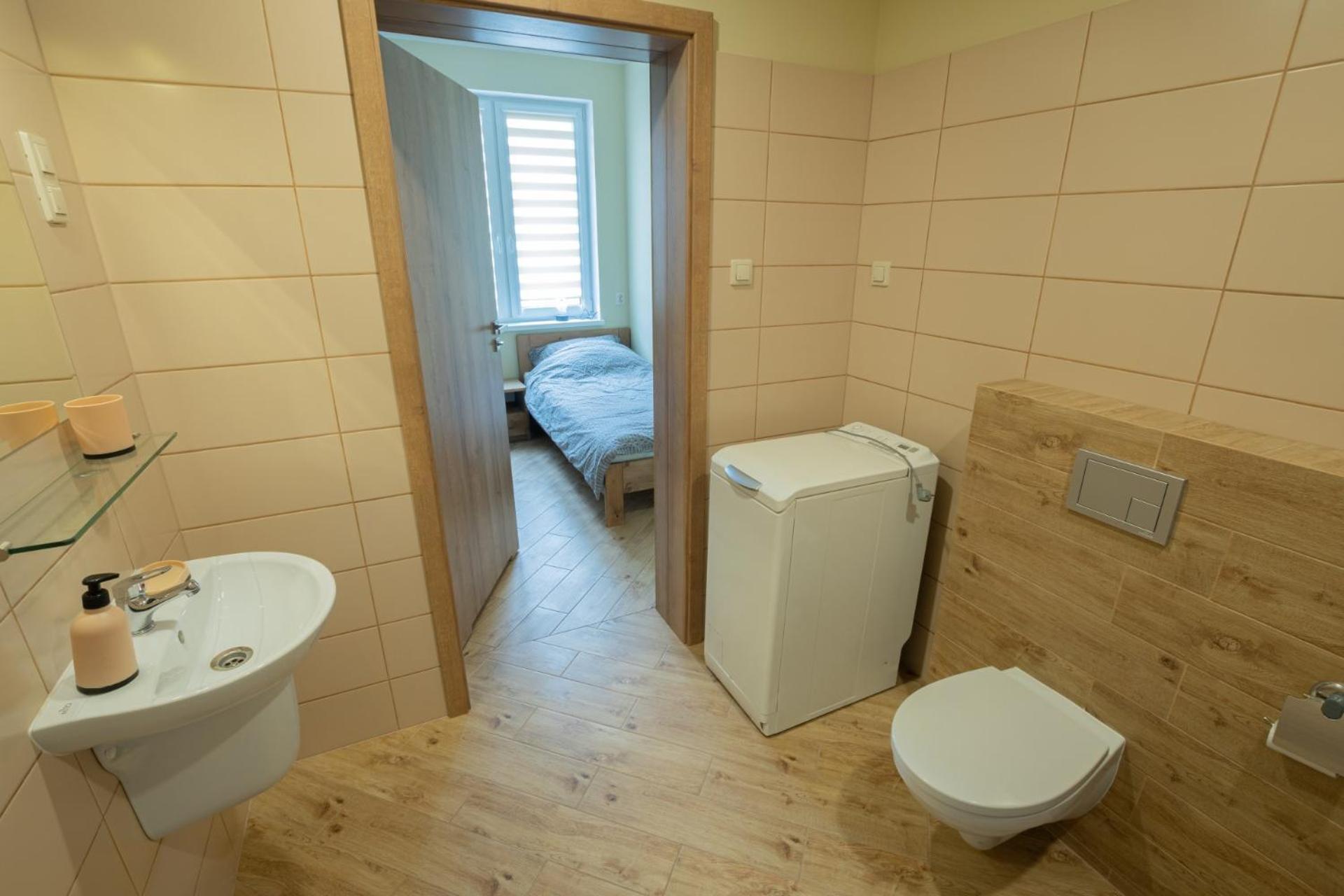 Family Studio - Photo 4