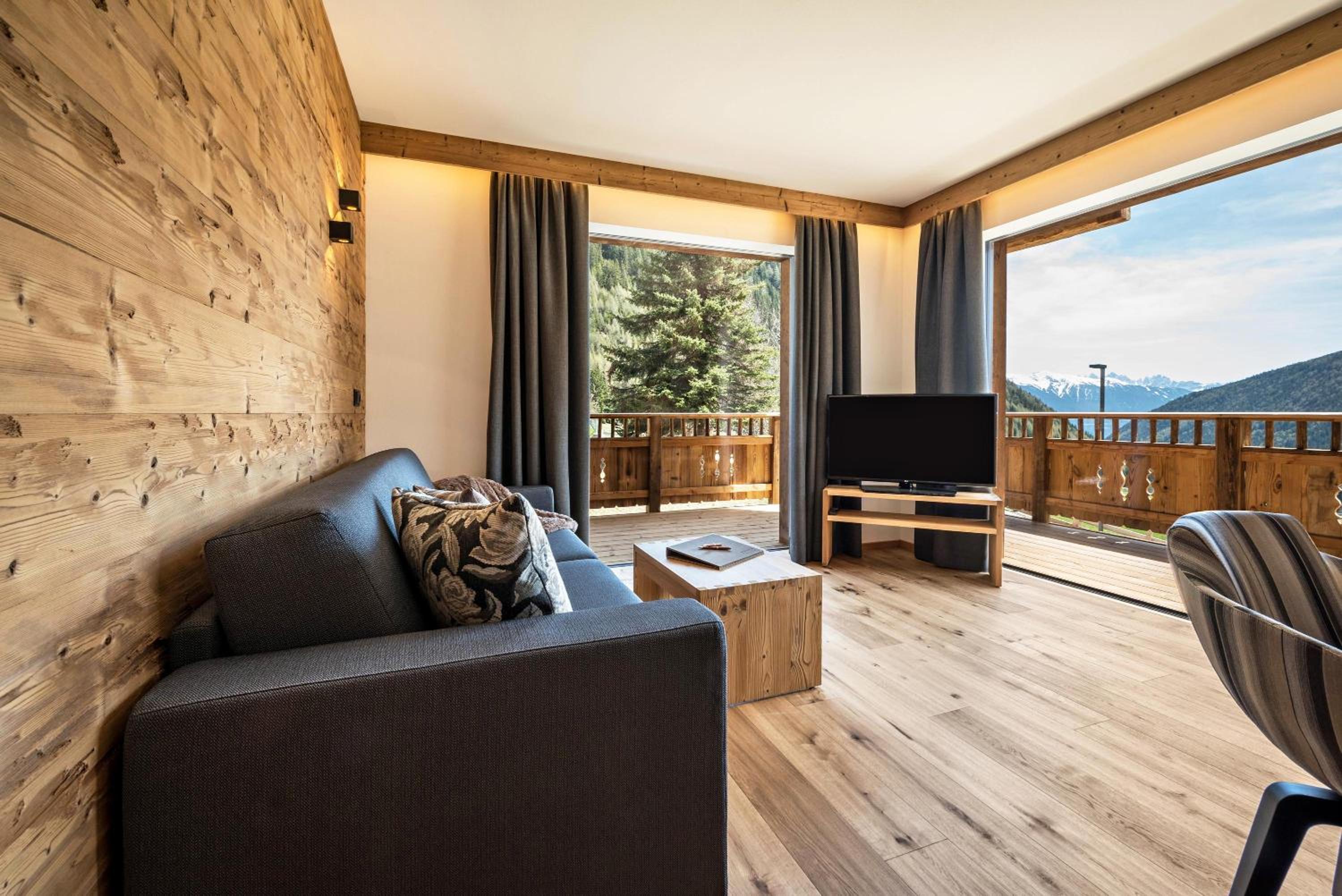 Two-Bedroom Superior Apartment