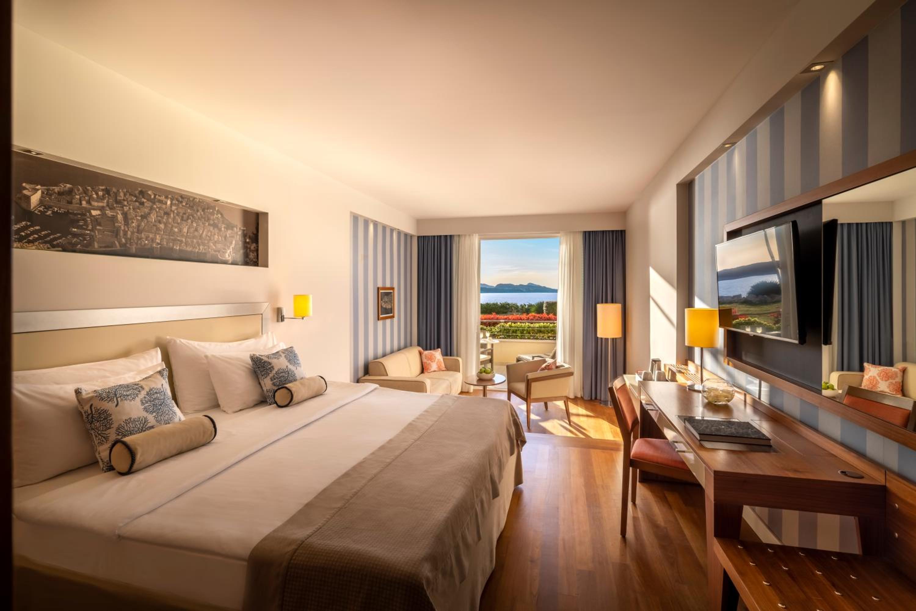 V Level Suite für 2+2 mit Meerblick