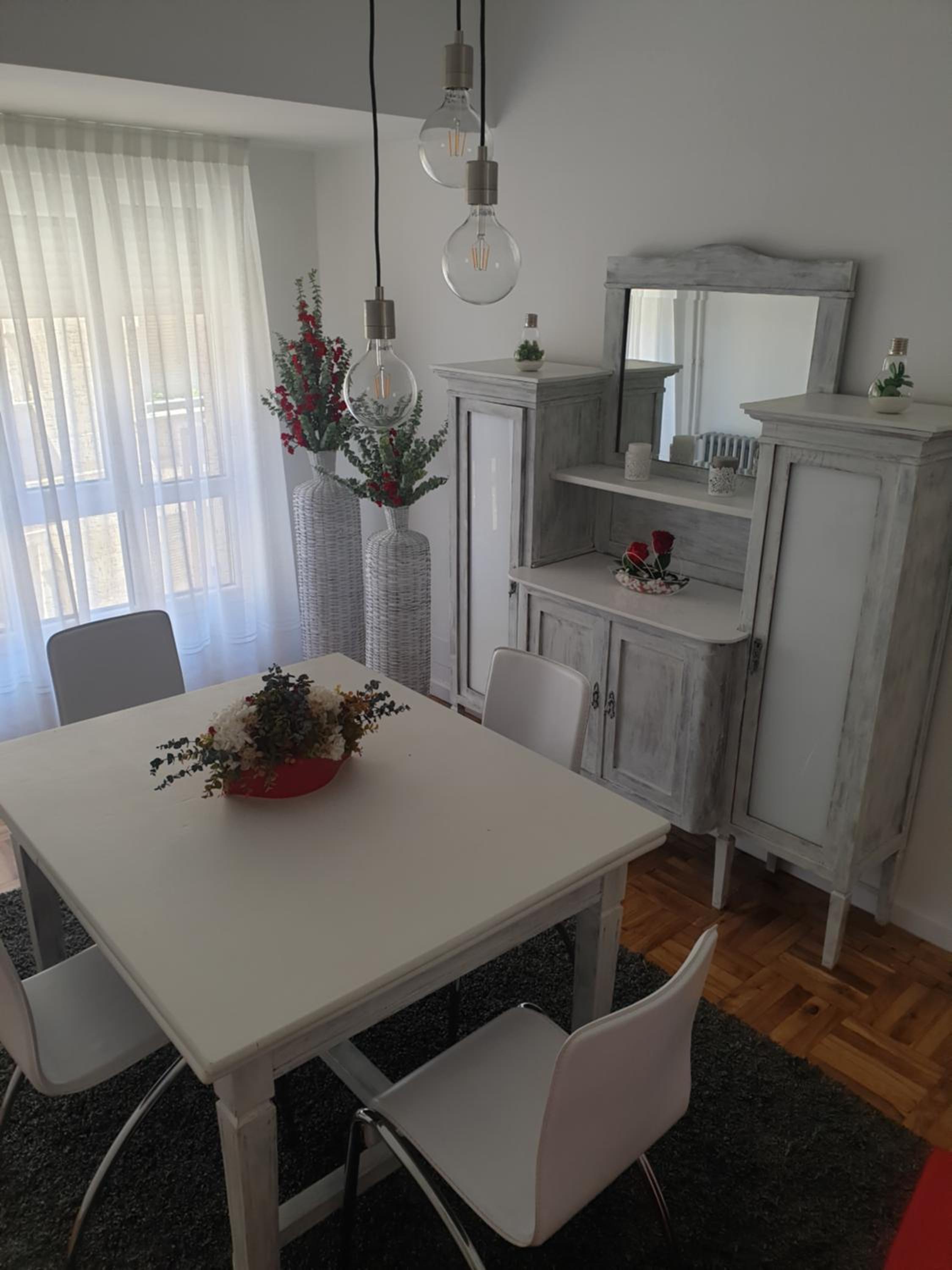 Three-Bedroom Apartment - Photo 35