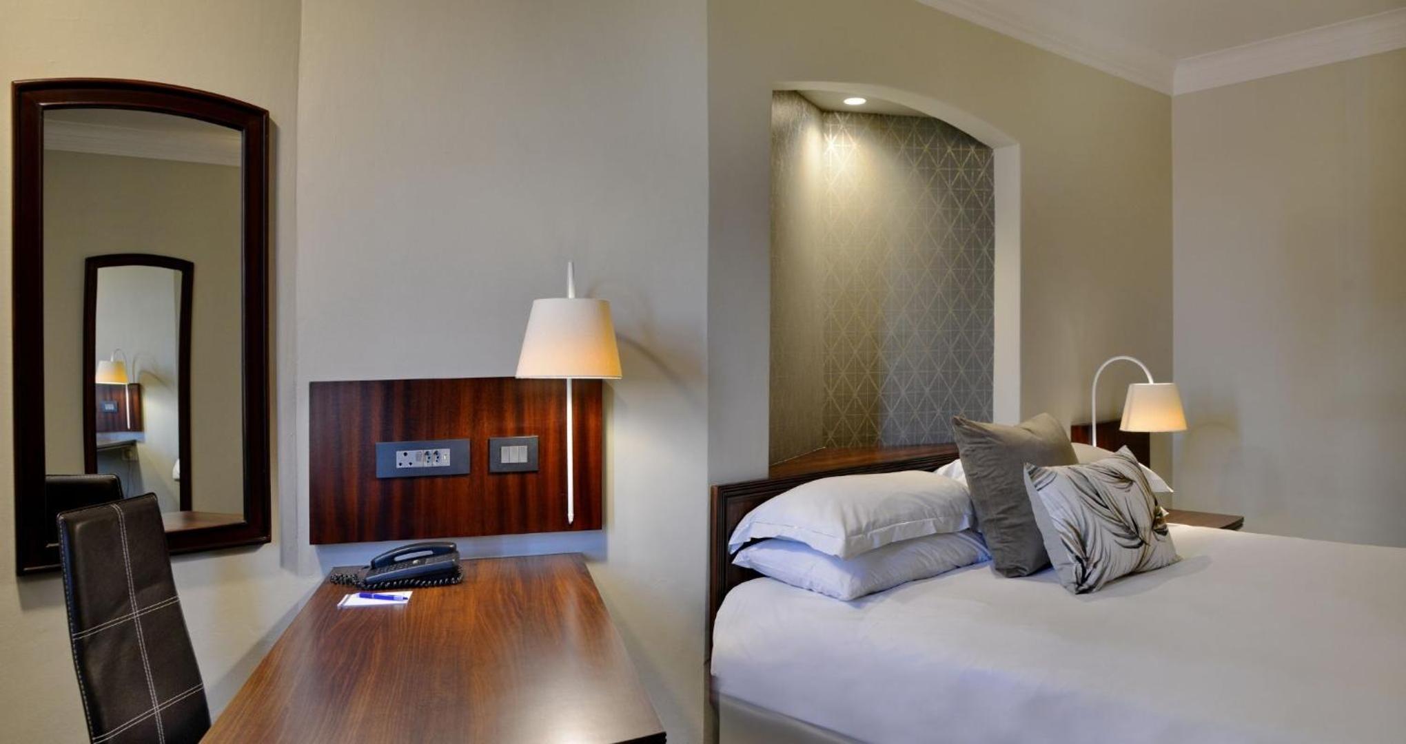 Executive Double Room - Photo 5
