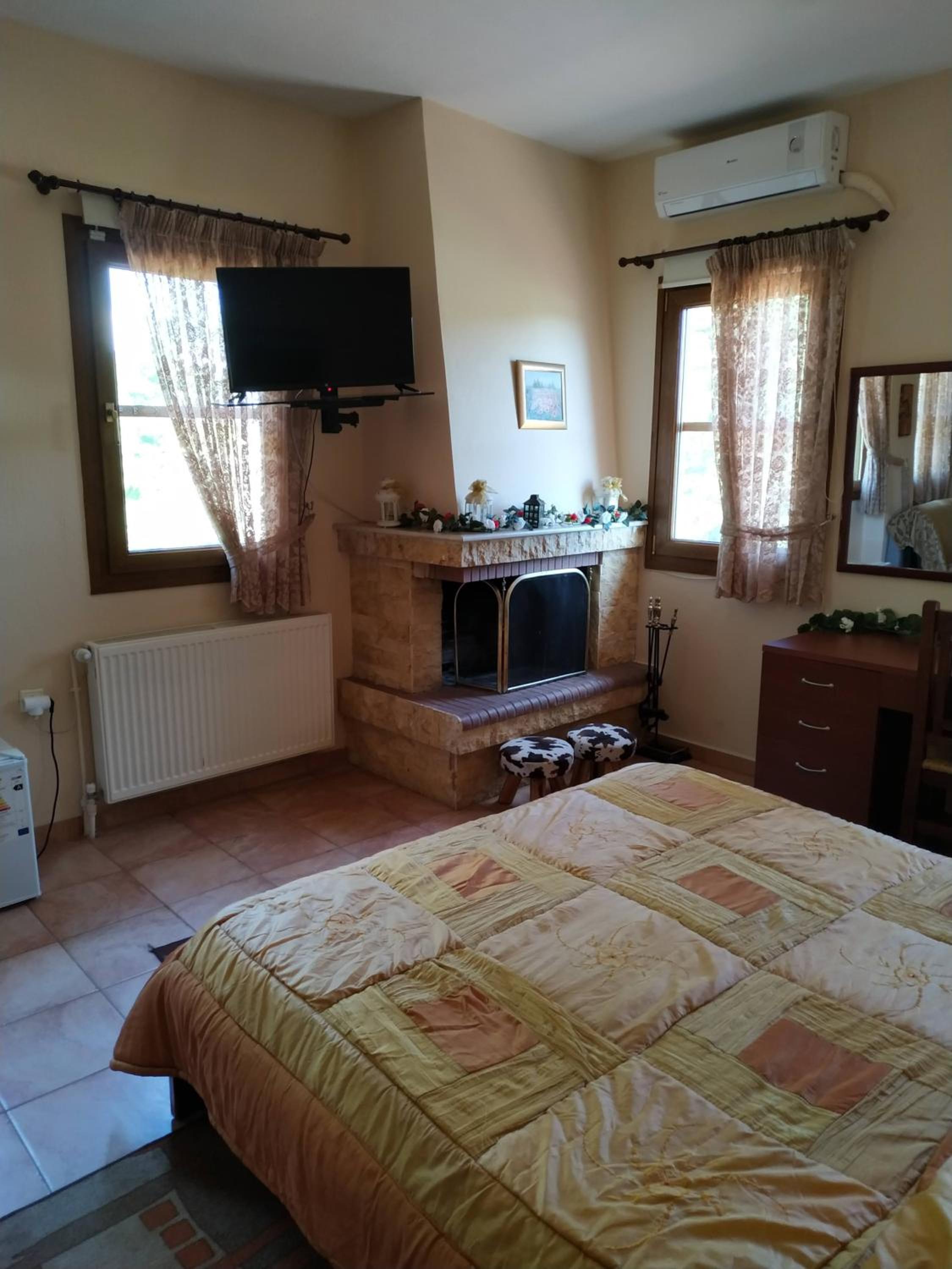 Double Room with Fireplace - Photo 4