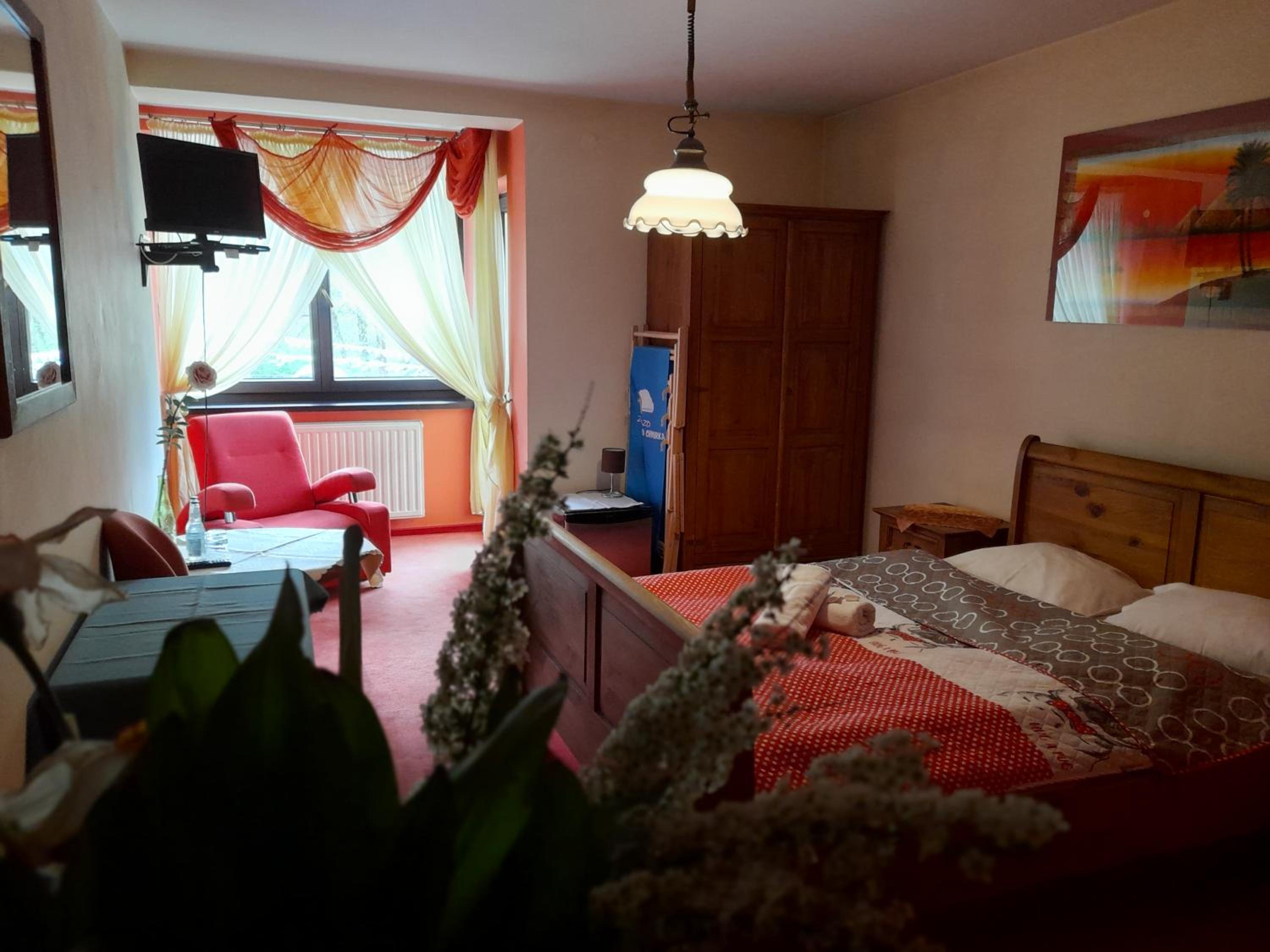 Deluxe Double Room with Balcony photo 2