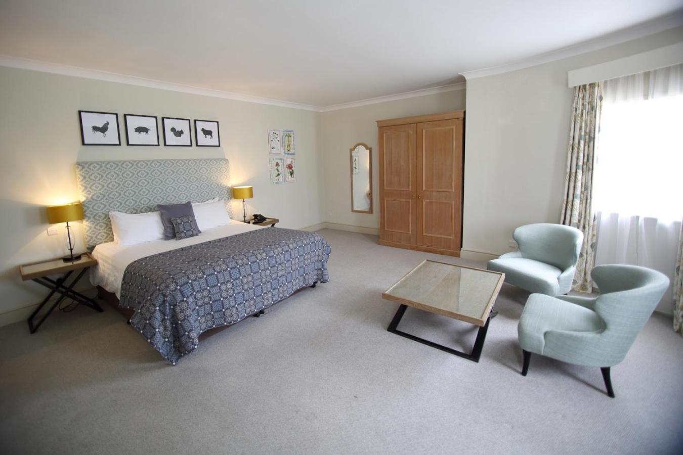 Superior Suite - Photo 4