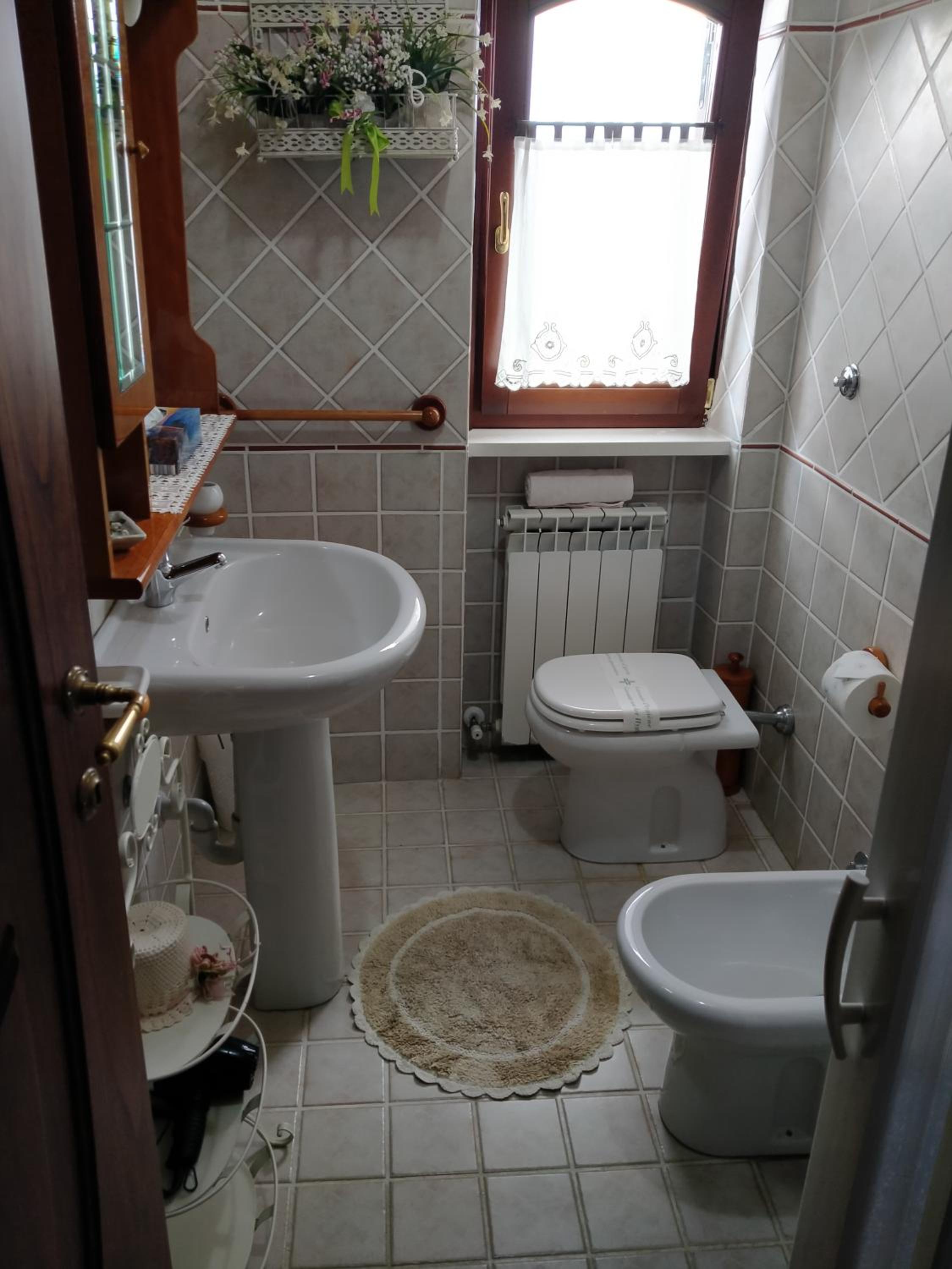 Double or Twin Room - Photo 21