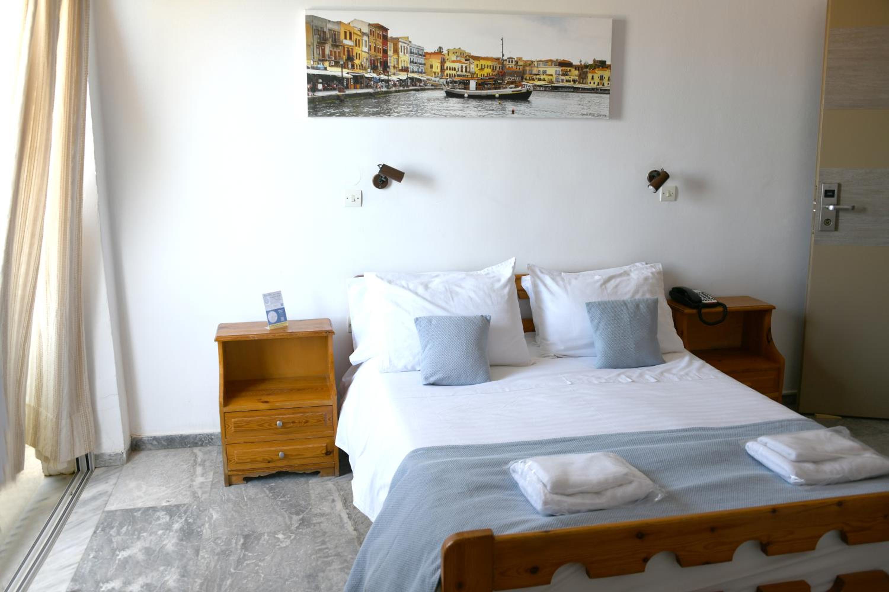 Double Room with Partial Sea View photo 1
