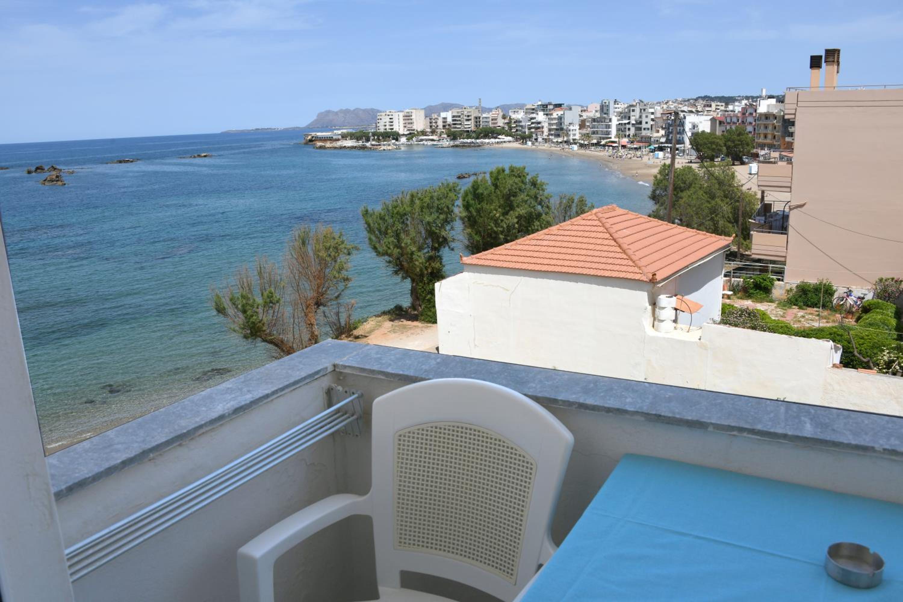 Double Room with Partial Sea View photo 2