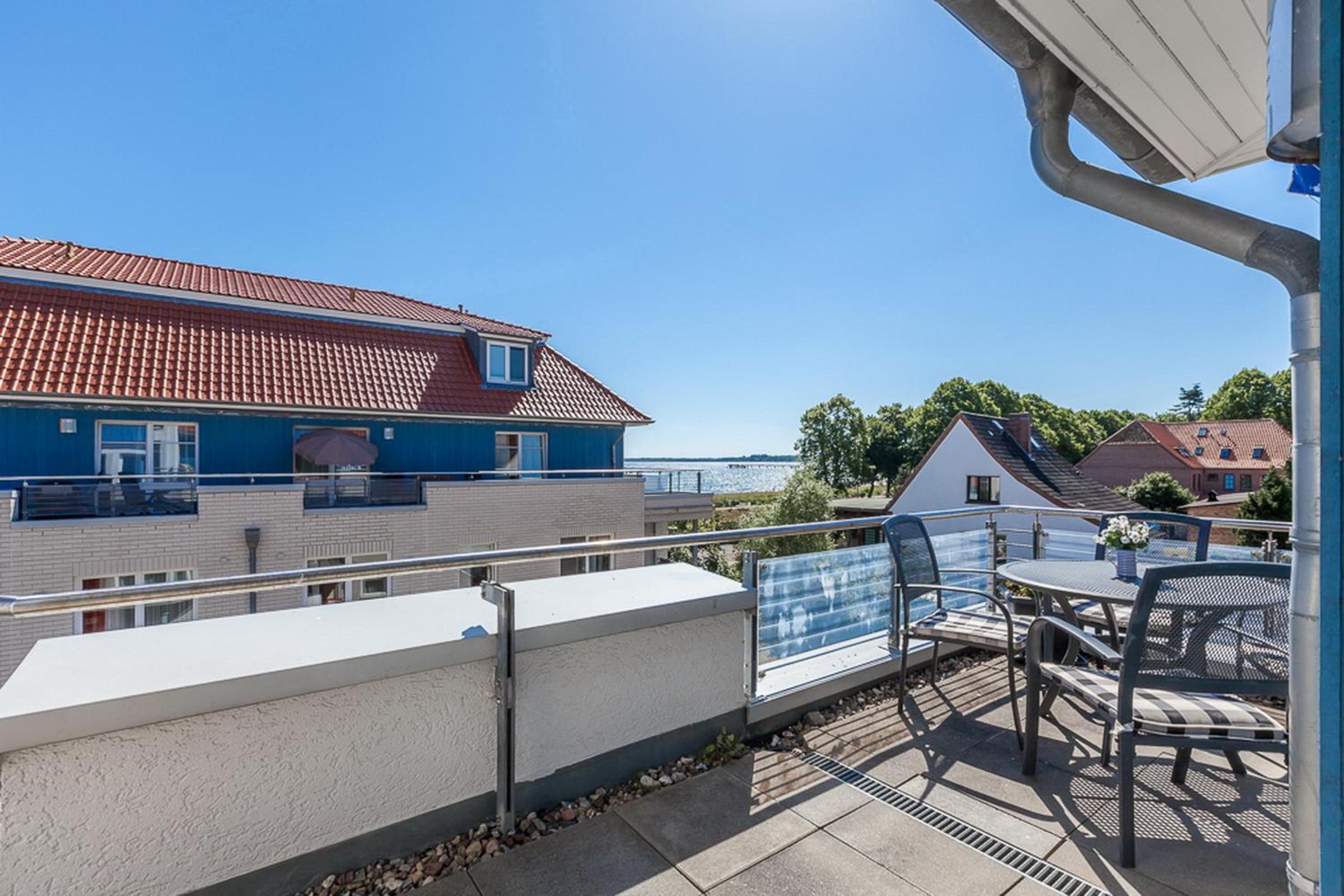 Apartment with Sea View photo 3