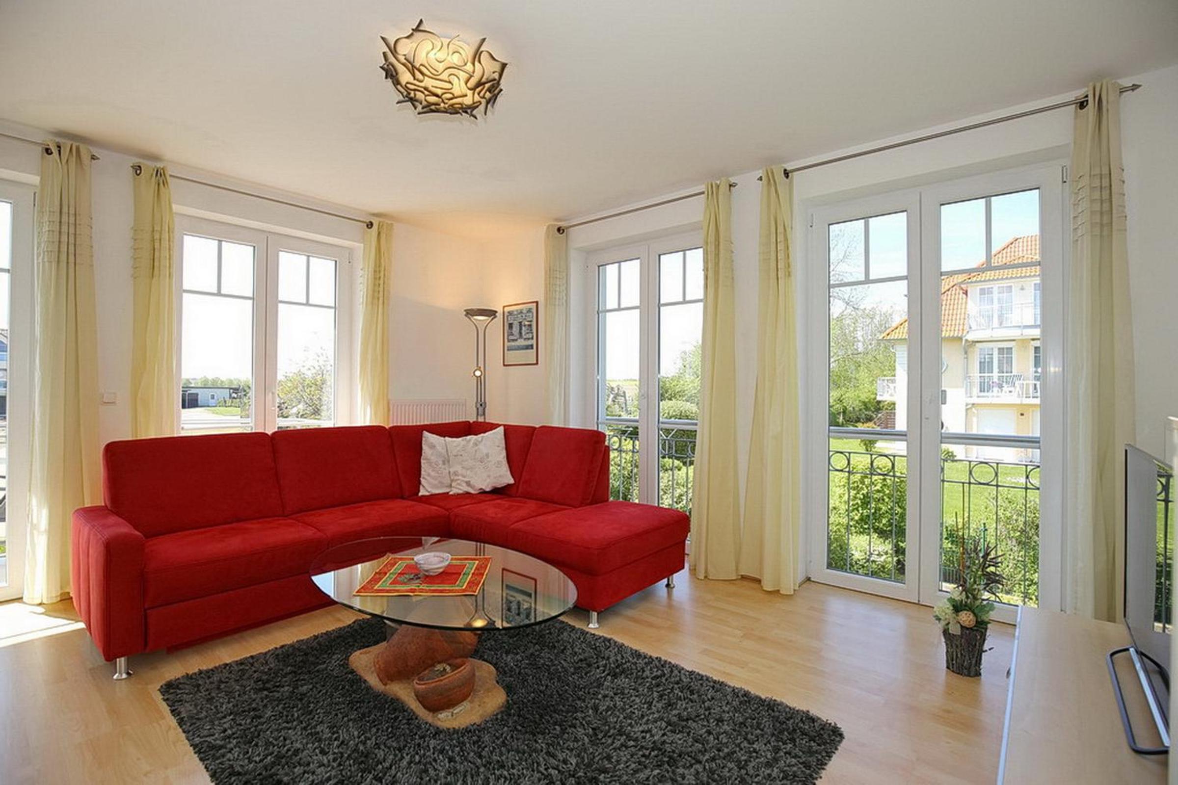 Apartment with Balcony photo 1