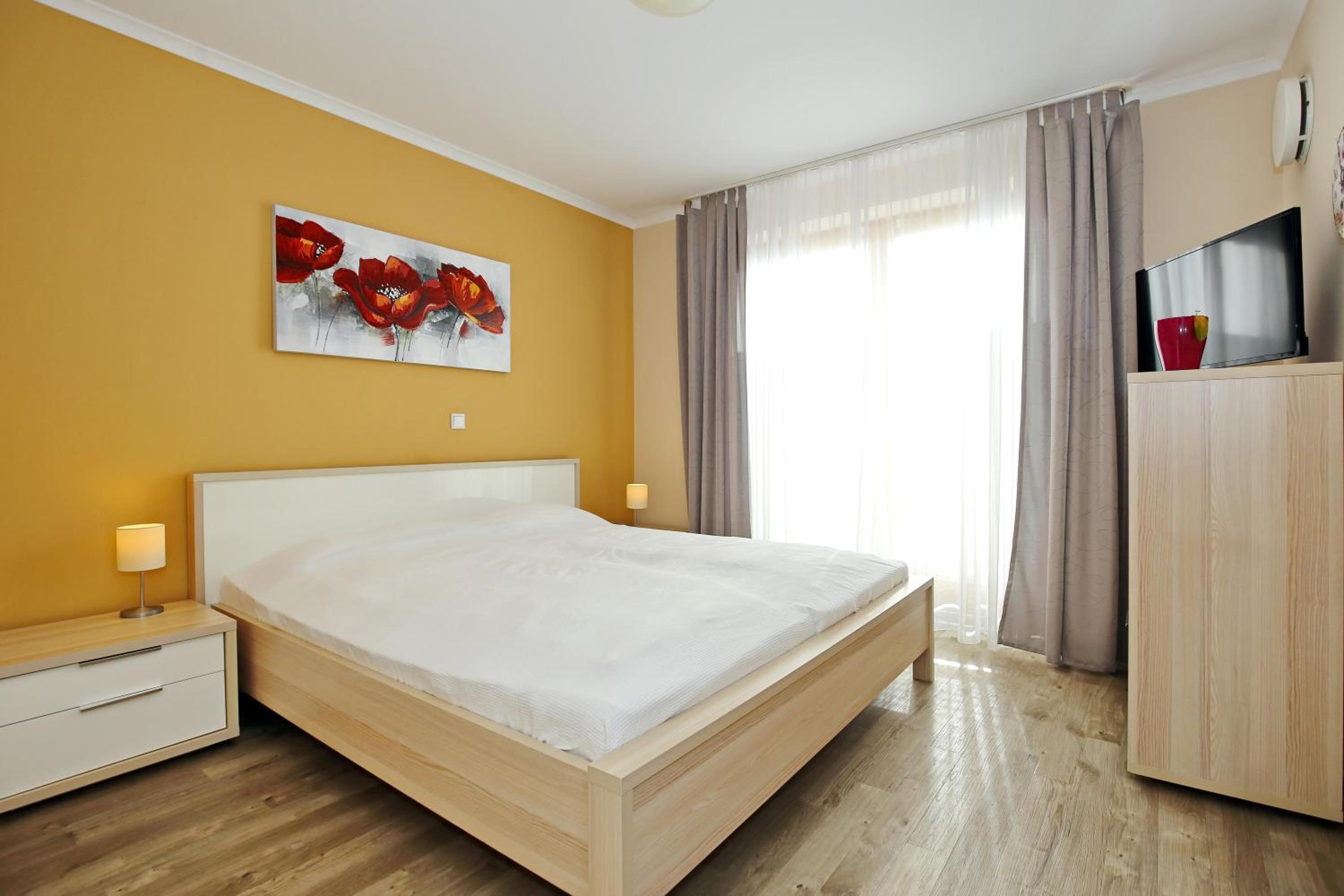 Apartment with Terrace photo 1
