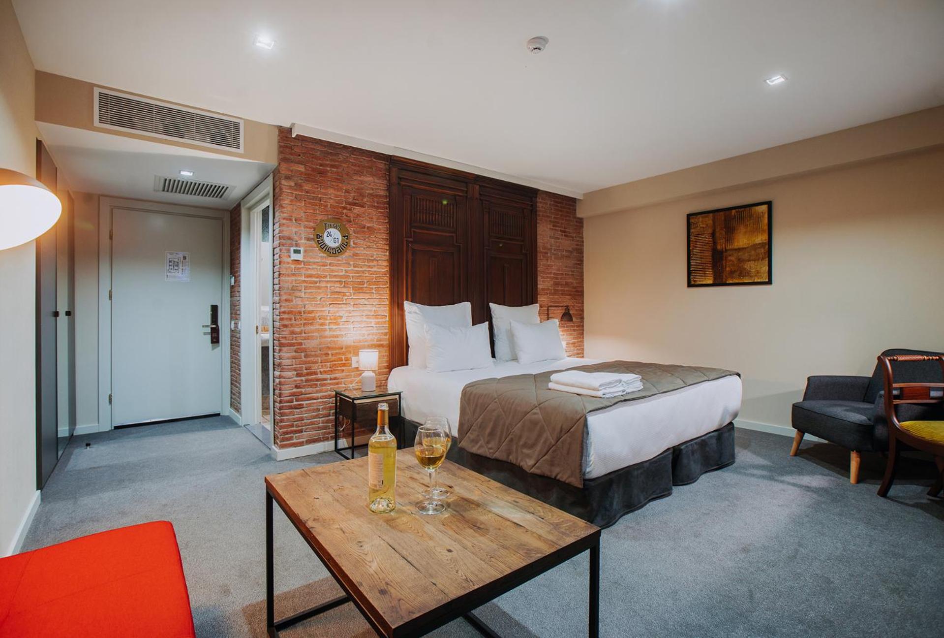 Double or Twin Room - Disability Access - Photo 3