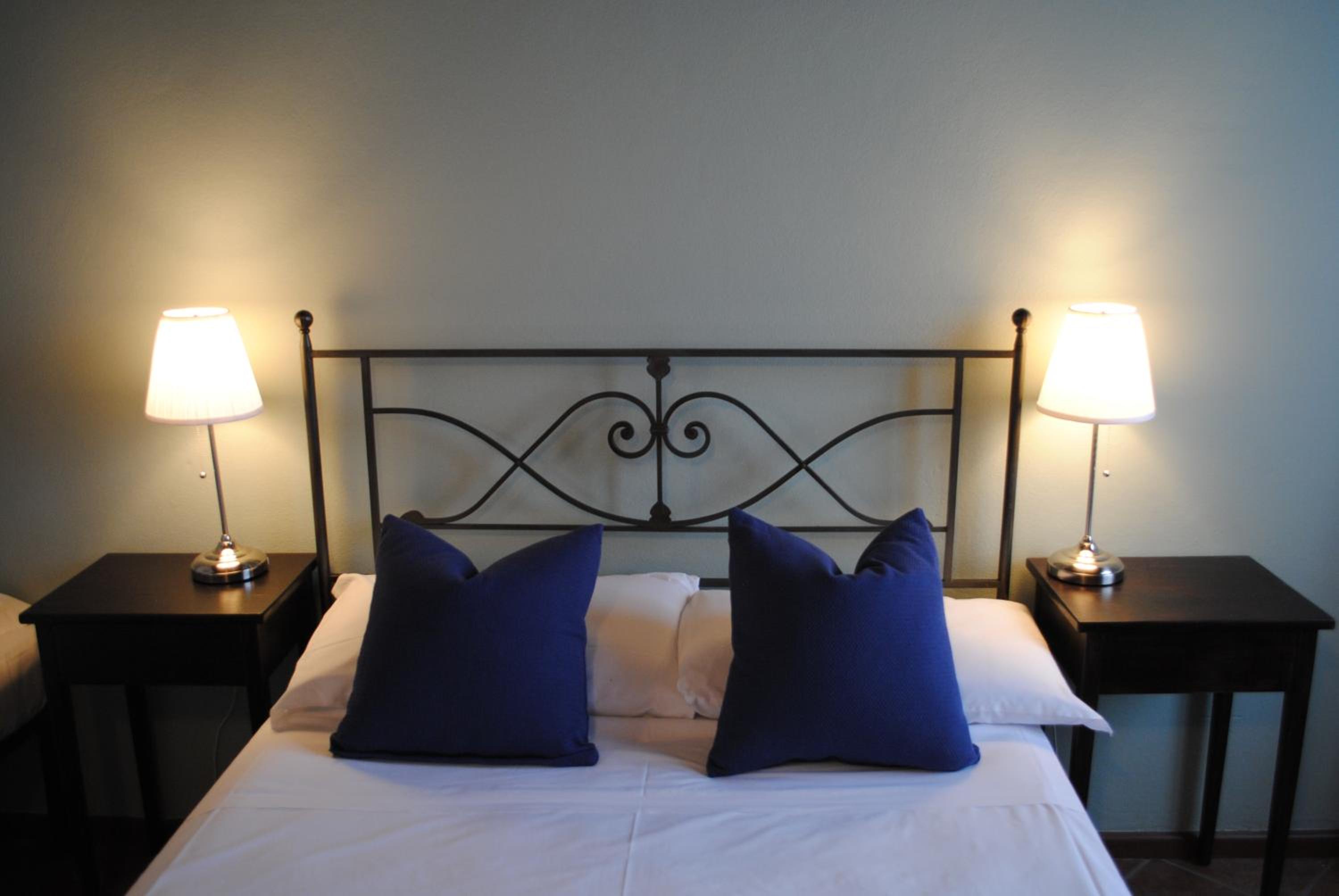 Triple Room with Private Bathroom - Photo 4