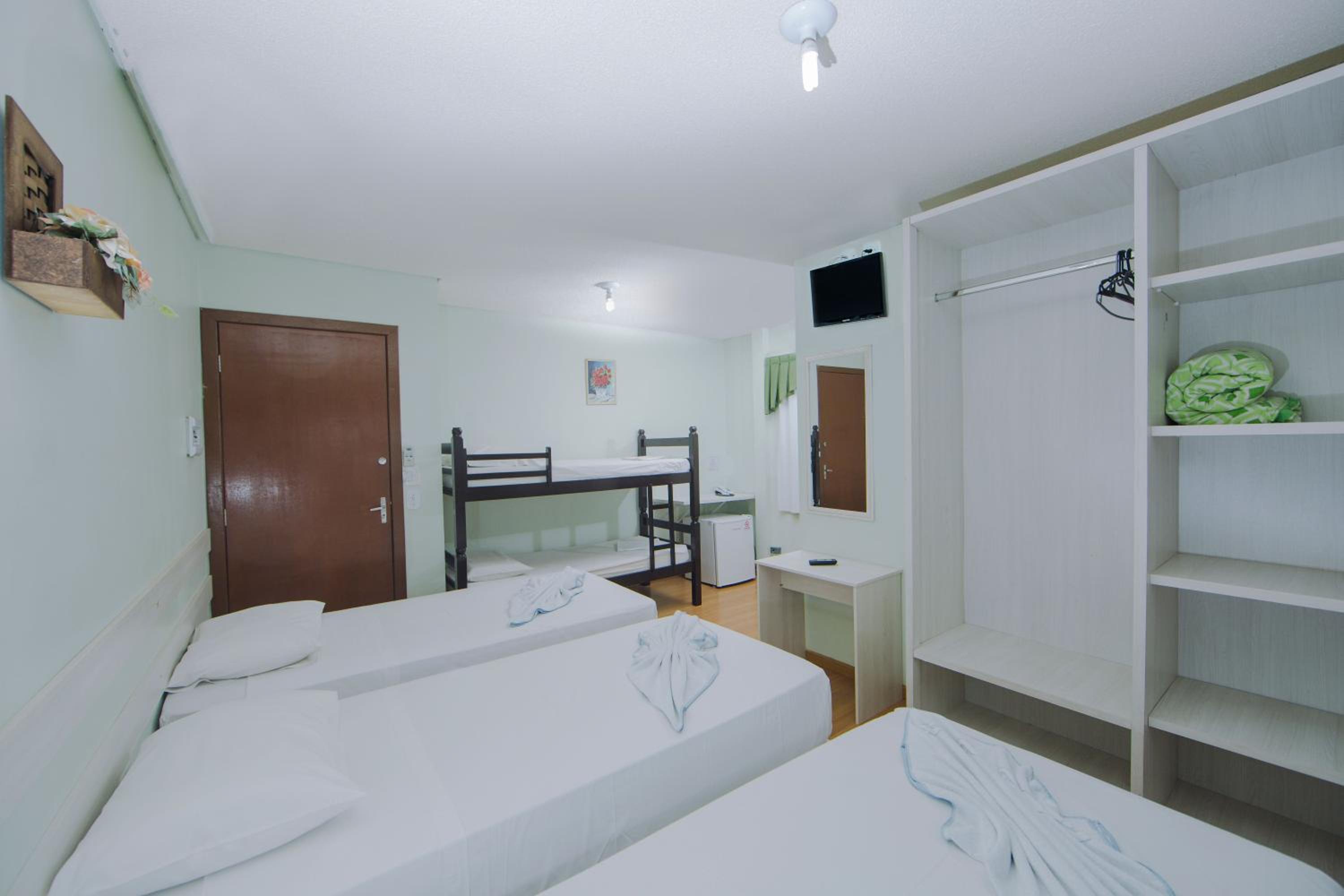 Quarto Quíntuplo Standard (Bloco 02) photo 1