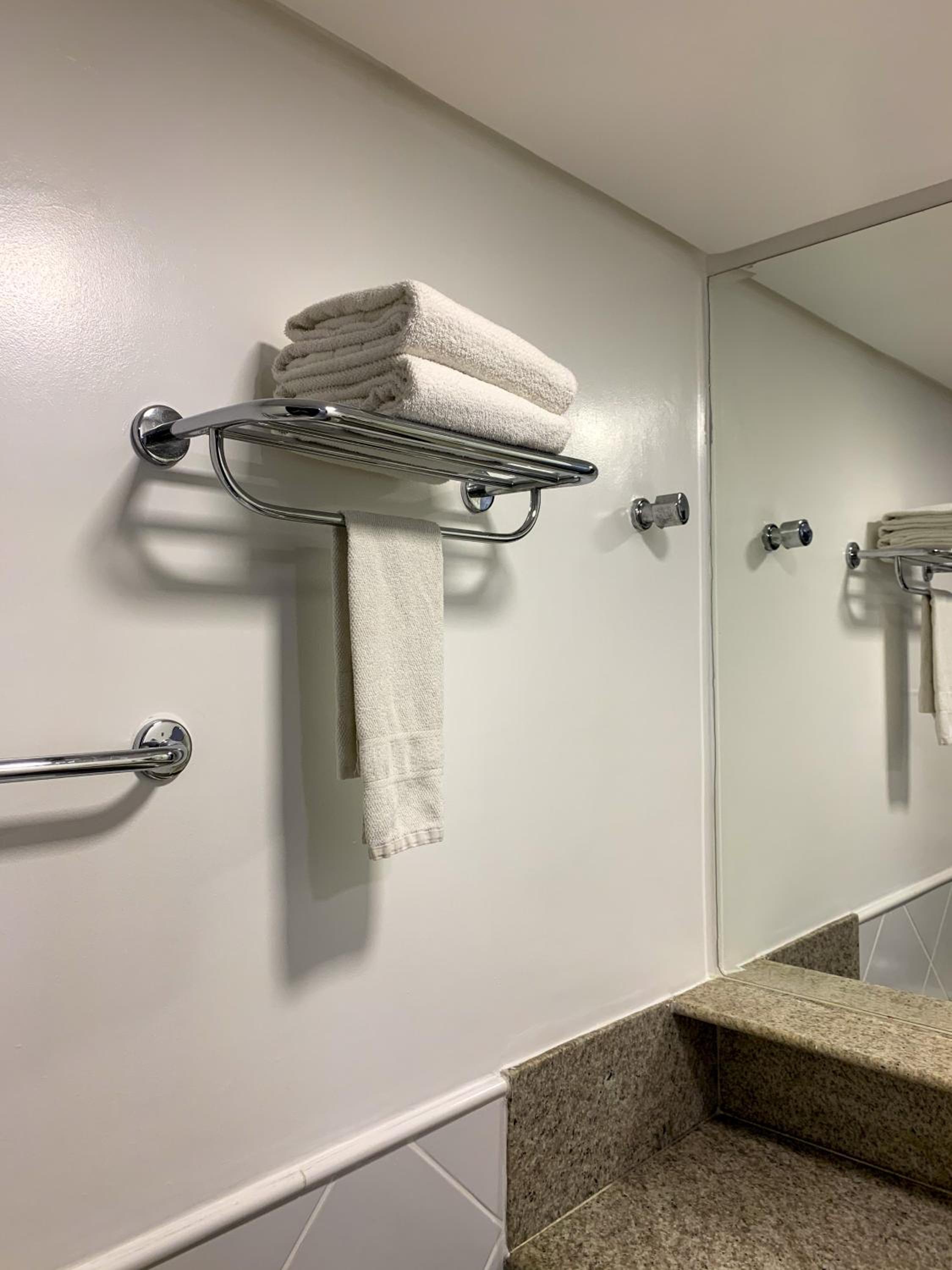 Deluxe Triple Room photo 2