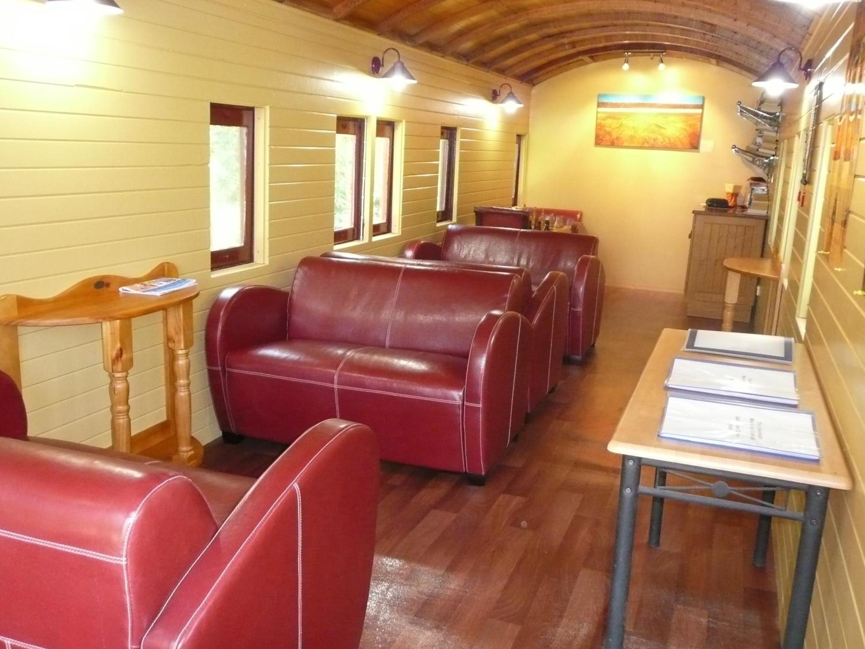 Victorian Train Carriage photo 2