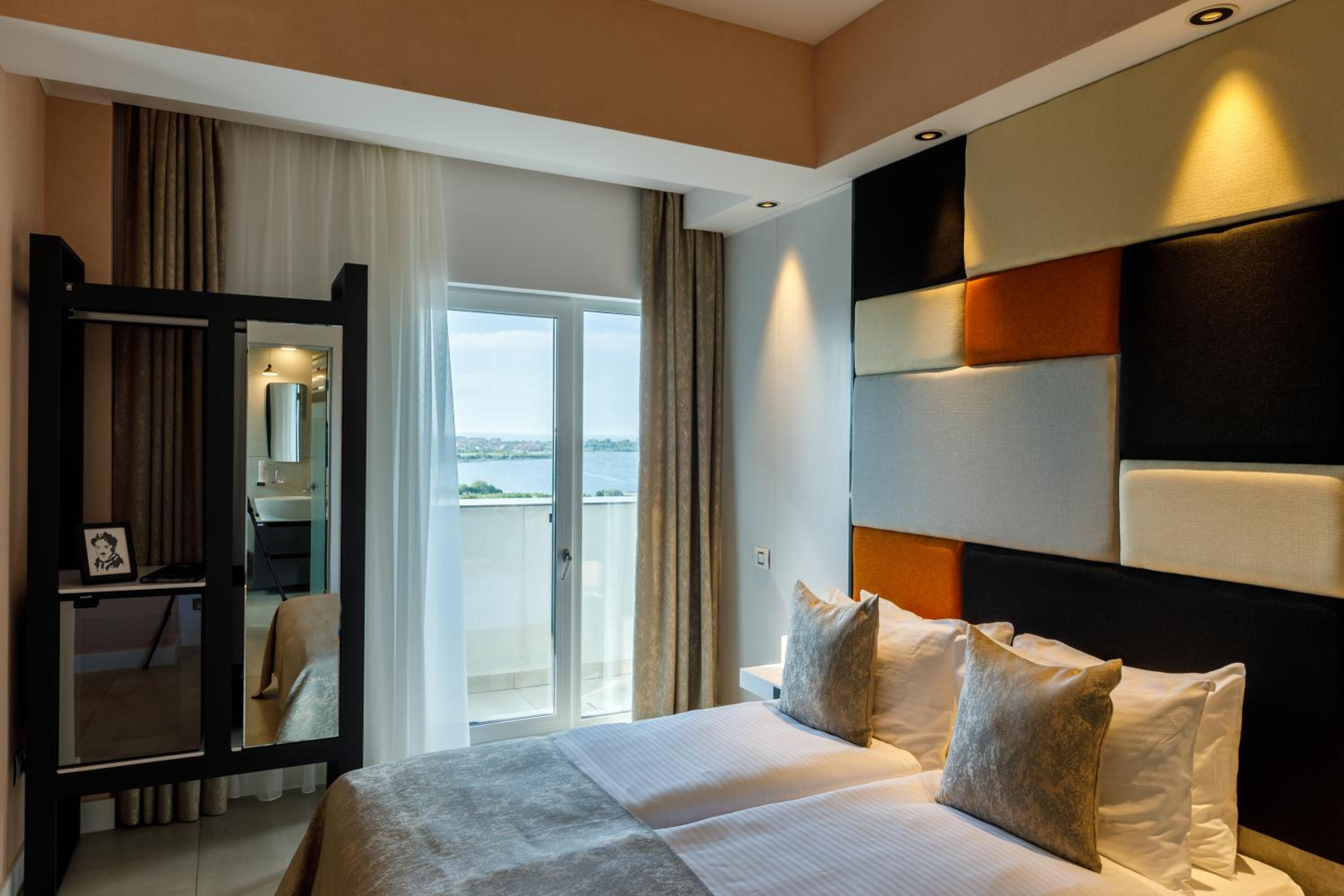 Double Room with Balcony photo 2